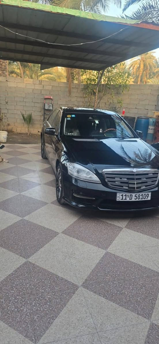 مارسيدس اس 350
السياره فول 1/1السياره كفاله عامه عدا داير جاملق الخلفي فقط 
السعر 185 

***********
