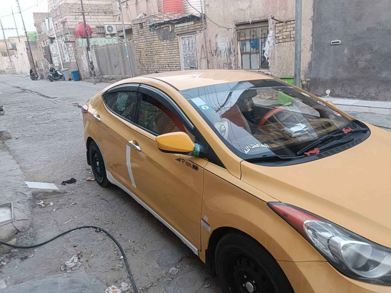 السلام عليكم 
النترا 13 امريكي سياره جاهزه من كلشي ألف دينار ماتخسر عليهه ومحمد مكينه 1800 مشدوده طابوكه تبريد ثلج باتري جديد البارحه ماخذه تخم تاير جديد ادامه كامله مسويلهه مامخلي بيهه اي شي نقص رقم بغداد بأسمي تحويل مباشر حادثهه موجود وي الصور السعر 88 وبيهه مجال للشراي رقمي 
***********
