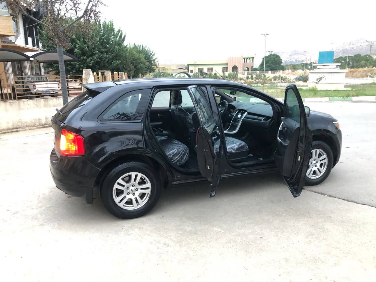 فورد ايدج • رانية • واتساب ڤايبەر