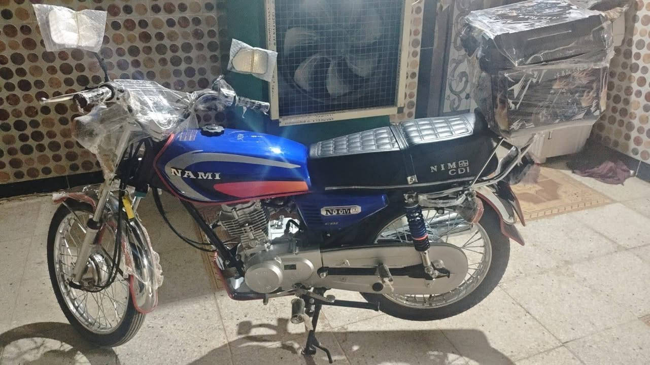 لدراجه نامه اوراق6 سكنر متيازجديده زيرواول تبديله دهن بس مال سحكه المحرك سعر900وبيه مجا بصيط موبايل ***********المكان القرنه
