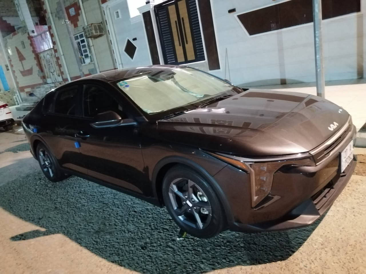 سلام عليكم
كيا K4 للبيع 2025  كفاله عامه. ما عدا شبر بارد مقدمه البنيد. سياره كلين تايتل

#حره باسمي . تحويل ثاني يوم  رقمه ذي قار 

وارد امريكي حادثه  موجود بالصور

مواصفاته 

بصمه و وبصمه ابواب 

اناره ترحيب عند الاقتراب من السياره

تشغيل عن بعد

صندوق ذكي يفتح عند الاقتراب من السياره

رادار امامي 

لايت لد 

شاشه اصليه وكامرا اصليه

شاشه كاربلي

شاحن  تايب سي

سايد بريك بصمه

تحكم مقود كامل 

وبعد المواصفات المعروفه بال K4

السعر 177  💵$ بيه مجال بصيط 

مكان السياره  ذي قار. مركز 

للاستفسار اكثر الاتصال 
السيارة ماناقصه اي شي 
***********
