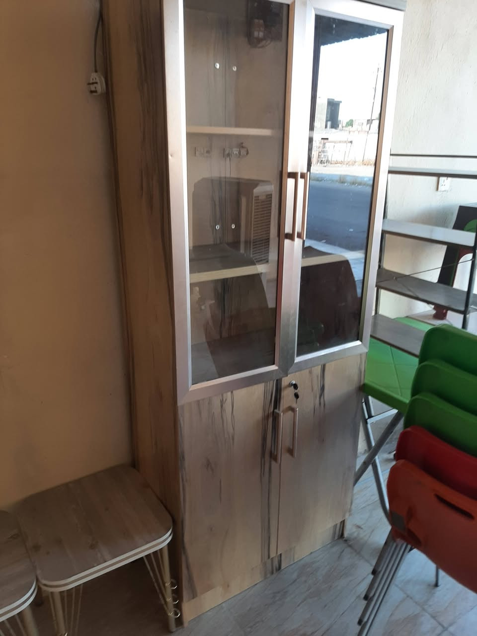 معرض الربيعي يرحب بكم تنزيلات بسعر جوة انواع غراض متوفرة عندي لي يحب يتفضل يتصل على رقم *********** تحياتي لكم
