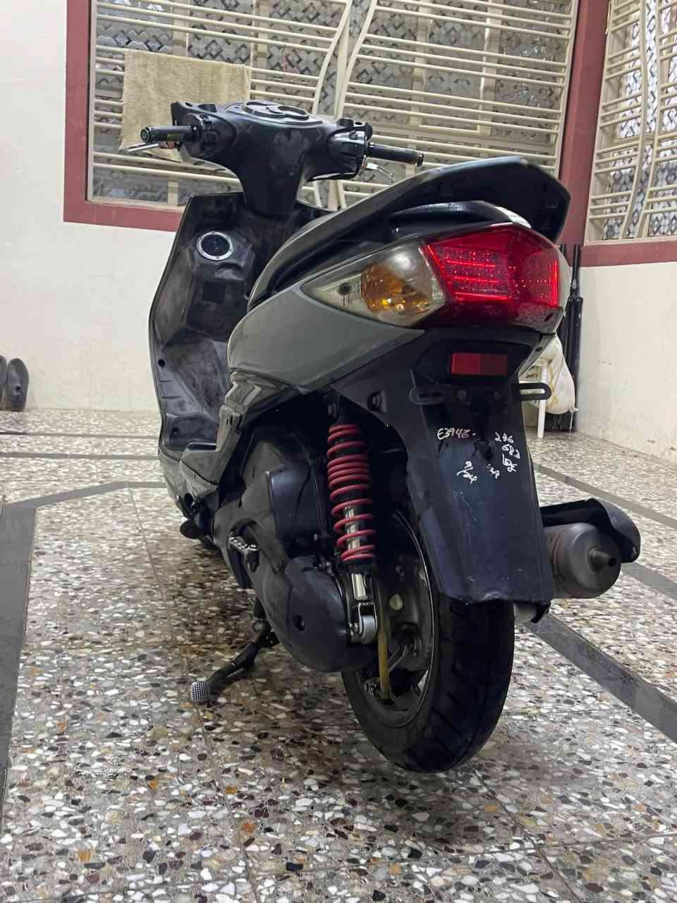 سكنس فحل للبيع او المراوس!
دراجه نضافه فول الفول رايدها بيع لو مراوس شعدك نزل واتساب *********** مكاني نجف

