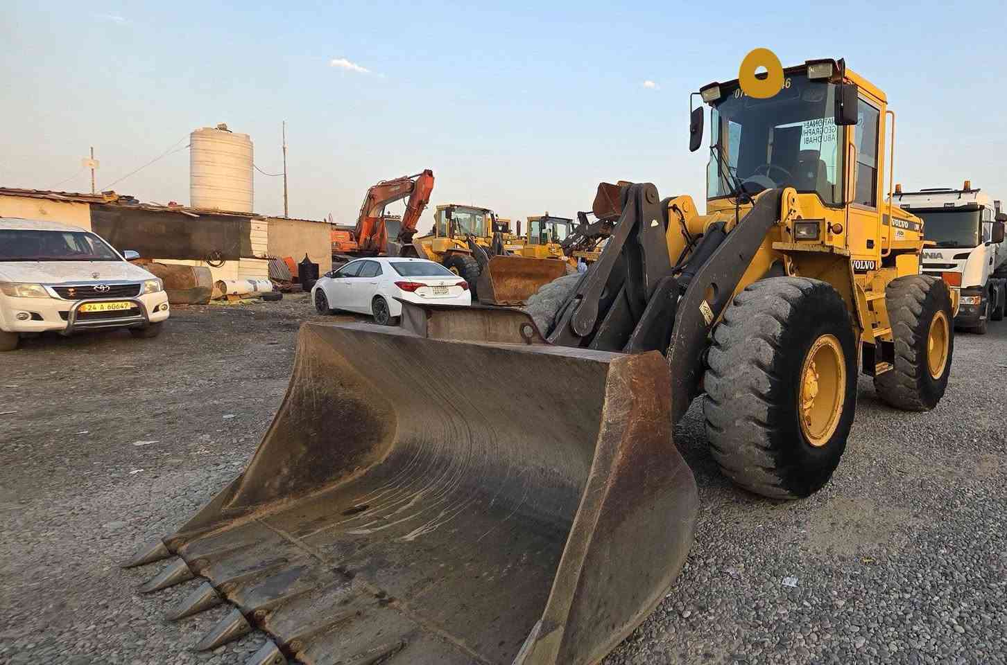 للبيع - بۆ فرۆشتن 
———————
شوفل :  VOLVO
حجم : L70D 
رەقم : سلیمانیە
—————————
بۆ زانیاری زیاتر پەیوەندی بکەن بەم ژمارە تەلەفۆنە 

***********
***********
