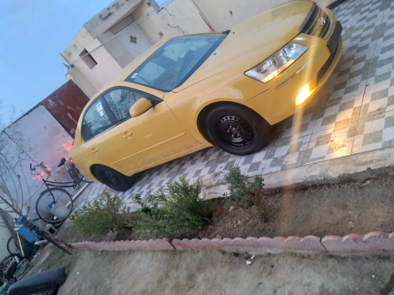 سوناتا • ٢٠٠٩ • رقم ديالى