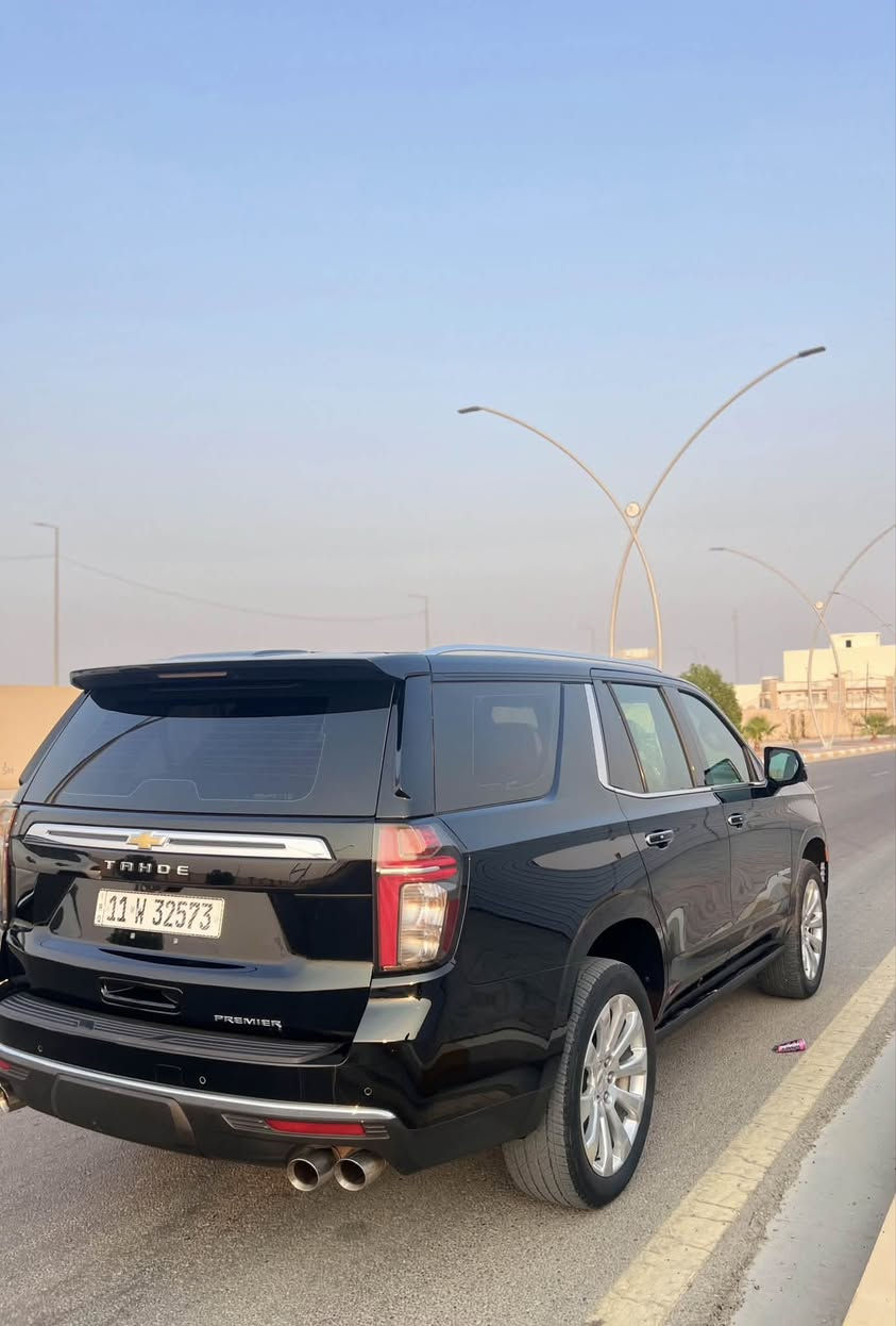 تاهو بريمير 2023 خليجي

الحالة: اخت الزيرو
الوكالة: شركة المنصور
الموديل: 2023
اللون: أسود
الممشى: 55000 كم 
المحرك: 5300 سي سي V8
المنشأ: خليجي

المواصفات:

- سقف بانوراما
- دخول وتشغيل ذكي بصمة للأبواب الأربعة
- مقاعد كهربائية
- مقاعد أمامية تدفئة وتبريد
- مقاعد ميموري
- ديكور خشب فاخر
- شاحن لاسلكي
- جنوط 22 إنج
- كاميرات 360 درجة
- نظام تعليق مستقل
- نظام صوت BOSE مع 10 سماعات
- دواسات كهربائية مع إنارة LED
- نظام سحب مقطورة متكامل مع كاميرا
- جكات كهربائية
ومعروفة مواصفات البريمير بعد

السعر ٥٣ وبيها مجال 
للاستفسار: ***********
