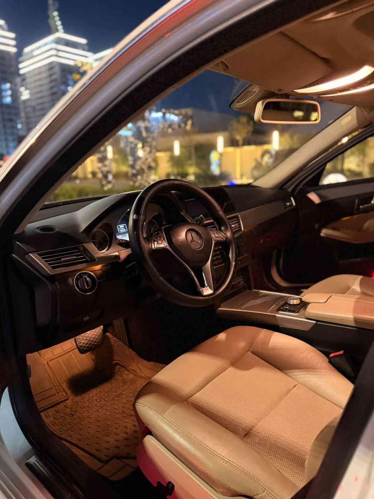 مارسيدس E200 مراوس بجالنجر
