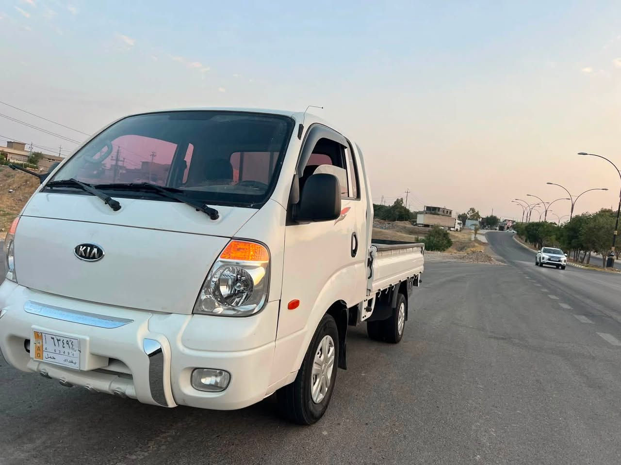 کیا براوە 3000هەزاری سۆپەر
تازە داخل 
2010بیلاد
170هەزار رۆشتوە
گیرو مەکینەو ئەکسل بەشەرت
تەبرید کارەبای تەقەو رەقە هەمووی بەشەرت
نمونەیە لە جوانی
بۆدیو کەلەی سفرە
بی دەحم بی لیدران ی رزیوی
٦تایەی لۆک
کۆدی نیە تازە داخلە 
نمونەیە
73گەلا کۆتای بۆ مەحمەلە تیل مەکە تکایە
شوین سلیمانی
***********
