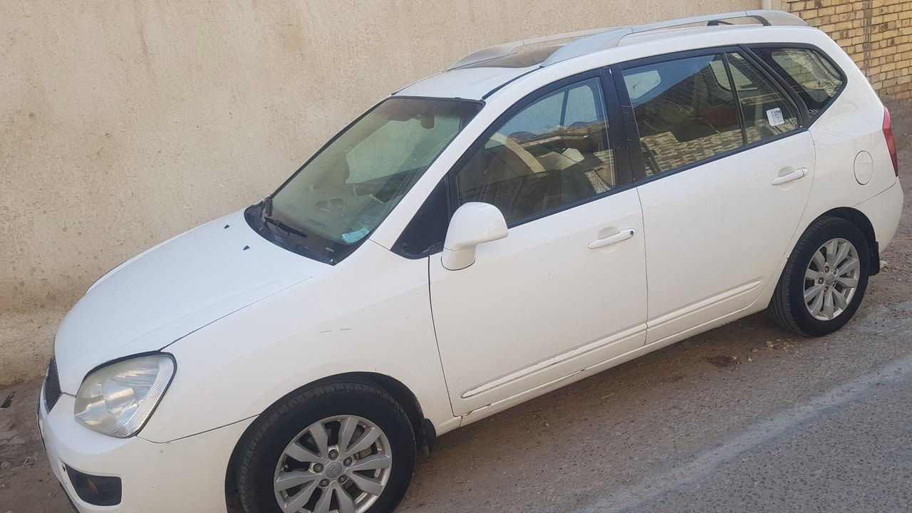 كيا كارينز خليجي  ٧راكب موديل ١٣ماشية ١٨٠صبغ حزام تدفئة تبريد تخم تاير كير مكينة تمام  تحكمات فتحة شأشة سعره ٩٠مكانه ورقمه ميسان لاستفسار 
***********سيارة جاهزة لاخير
