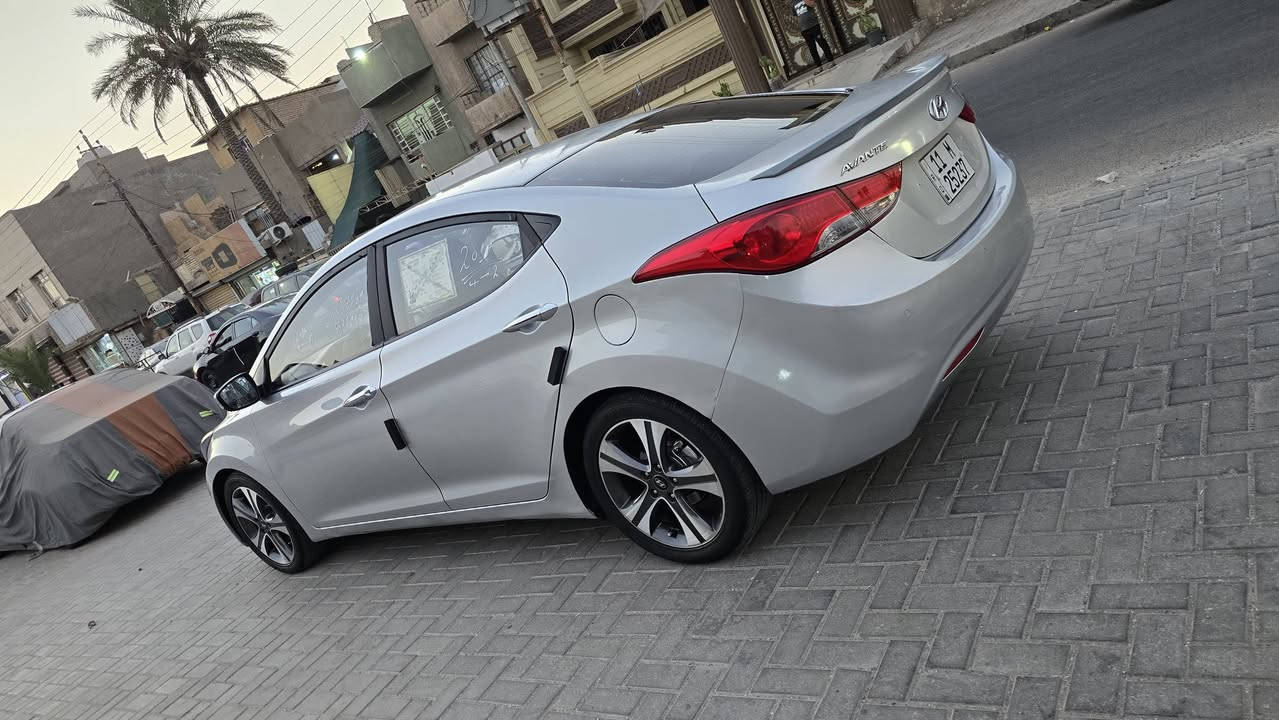 🚗 للبيع النترا 2014 كوريه  – ✅ وارد كوري
✅ موديل 2014 
✅محرك1600 GDi
✅ كير أوتوماتيك
٠ بغداد رقم جديد هزه جديده تحويل ثاني يوم
المواصفات:
• شاشة
•  حساس  خلفي
• مرايا شفط (طي كهربائي)
• سيارة جاهزة للاستخدام اليومي
    * الصور تبين كل التفاصيل وكما موضح بالسونار ادناه 
📍 الموقع: بغداد – الشعب 

💰 السعر: 88 ورقة  وبيها مجال الشراي

📞 للتواصل والاستفسار:  
***********
