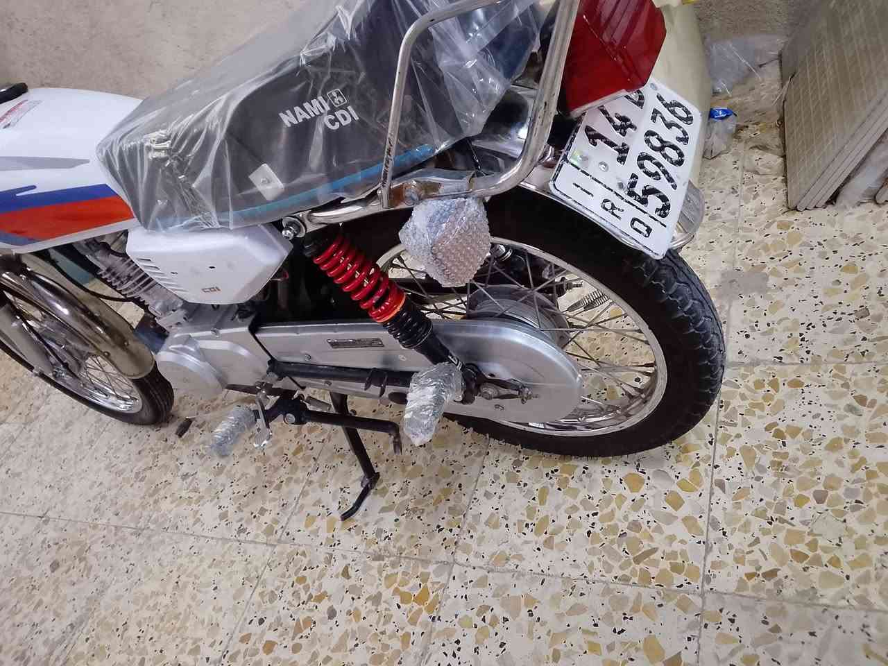 سلام وعليكم درجه سيجي نامه مديل21 طالع22 رقم وسنويه نكليزي نتهاء سنويه2030 درجه كفاله محرك مامفتوه كهربيات جاهزه تحويل مباشر السعر مليون700 وبيه مجال الشراي العنوان زبير تصال*********** وتساب موجود وبل خدمه
