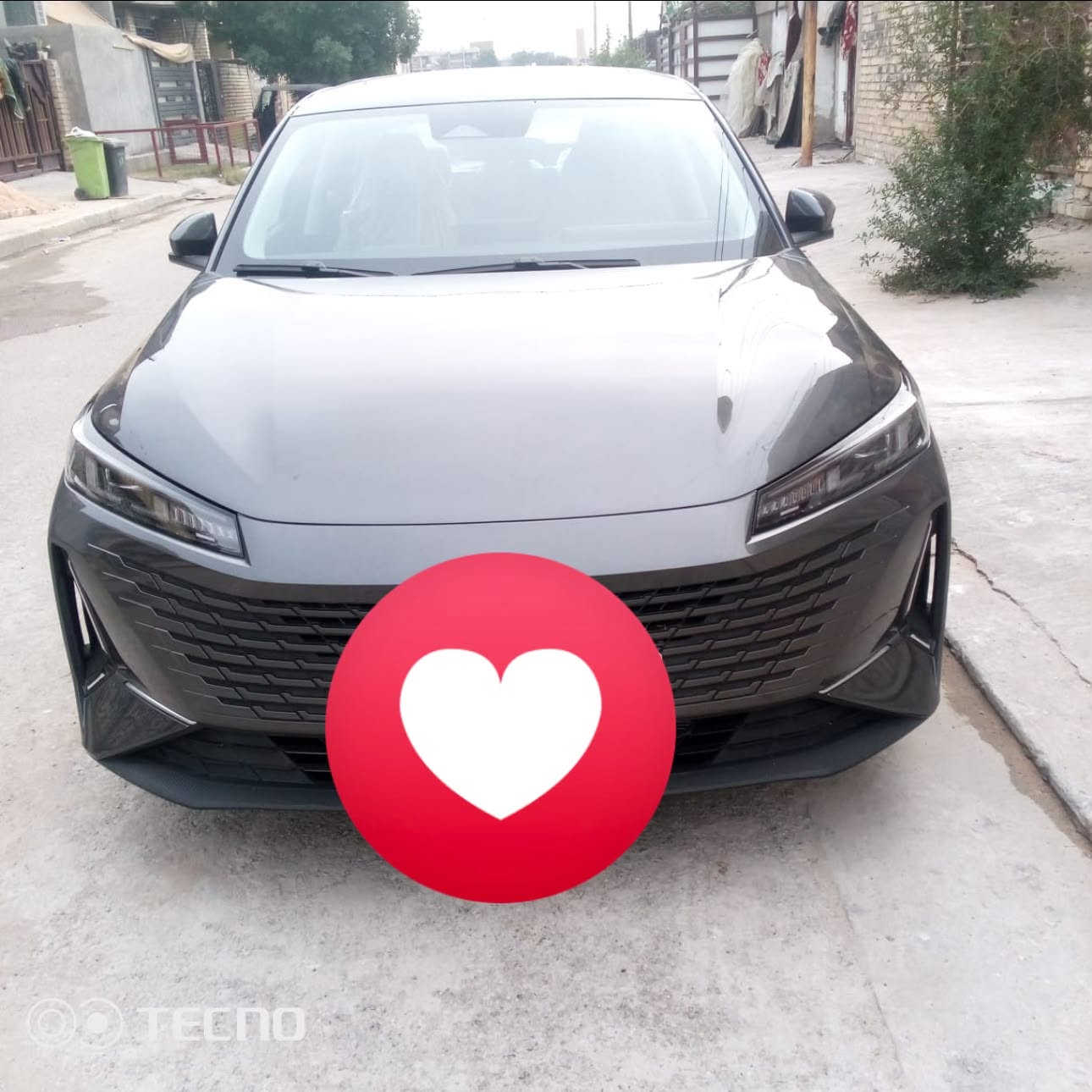 � للبيع شانجان EADO PLUS موديل 2026 🚘
🇮🇶 وارد شركة البخيت – ضمان الشركة

✨ المواصفات والتفاصيل:
🔹 موديل 2026
🔹 الممشى: 21,136 كم
🔹 محرك 1.5 تيربو
🔹 قير أوتوماتيك
🔹 شاشة وسطية وشاشة عدادات رقمية
🔹 كاميرا خلفية + حساسات
🔹 تشغيل ودخول بصمة/بدون مفتاح
🔹 جنوط رياضية
🔹 إضاءة LED
🔹 داخلية جلد
🔹 تكييف
🔹 أنظمة أمان وثبات

⚠️ ملاحظة: السيارة بيها شخط بلشاملغ  وشخط بالدعامية، والتفاصيل موضحة بالصور، والبيع بكل شفافية.

💰 السعر: 26,000,000 دينار عراقي

📍 السيارة موجودة وجاهزة للفحص
🔧 الفحص على المشتري بأي مكان يختاره.

📞 للاستفسار والتفاصيل: ***********

نص مكتوب في الصور:
- TECNO