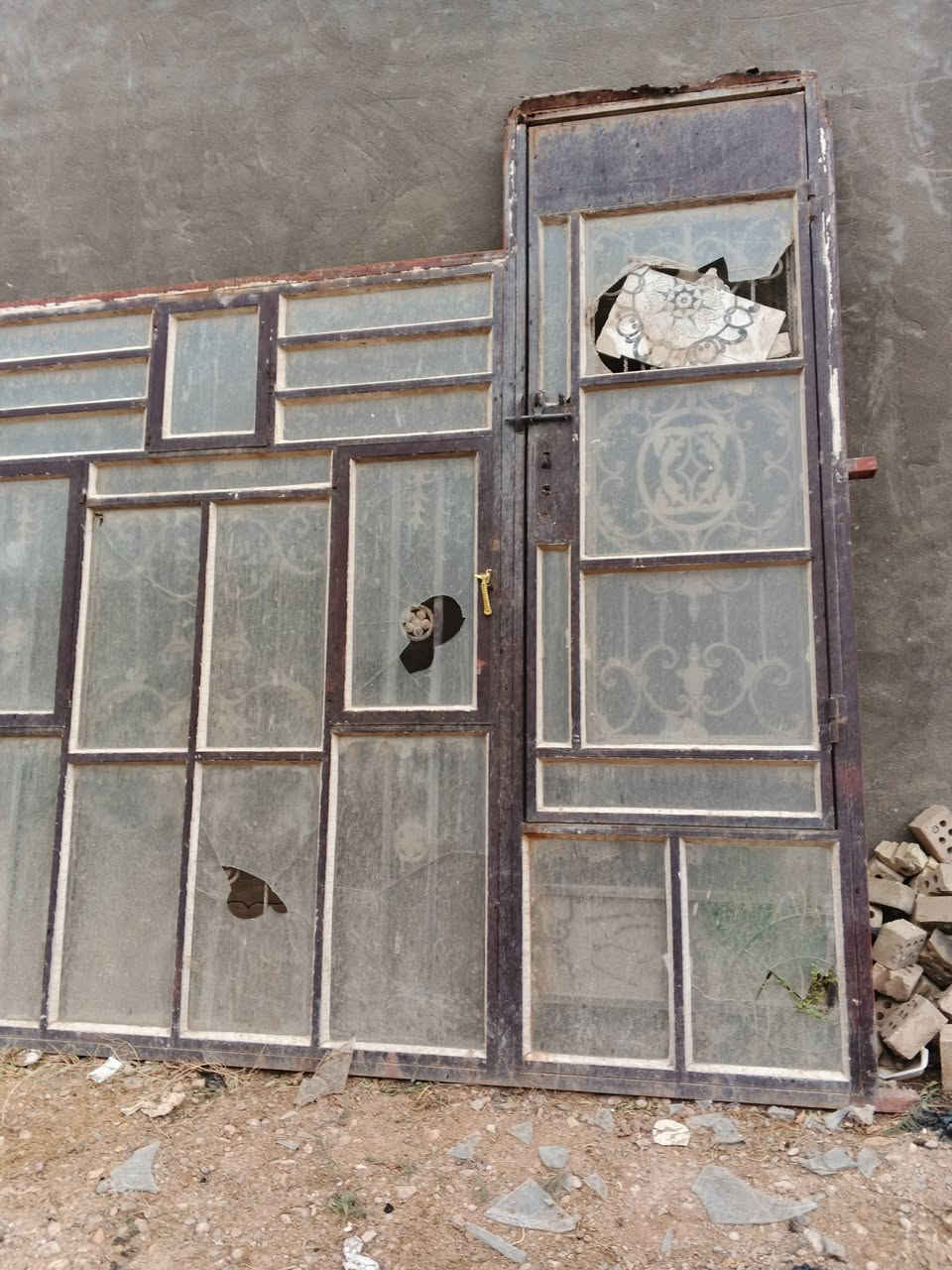 باب وشباك • ٣×٣ • بحاجة تصليح