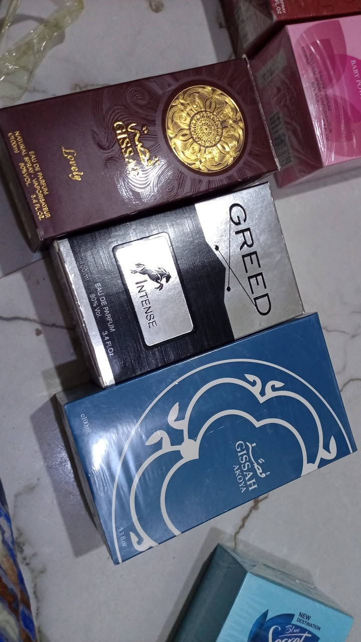 عرض عطور الحجم كبير والعطر مالتهن كلهن طيبات مايعجبج يرجع بيد مندوب عرض 3 قطع ب10 وتوصيل الف دينار فقط للحجز والتواصل وتساب *********** أو مراسلة صفحه

نص مكتوب في الصور:
- عطر سكرت
- حาลتي اليوم، 8:09 م @toulay.7 88 مشاهدة ترويج
- سكرت الوردي تاخذين 3 عطور ب10 وجايج دوام يضلن سنه عندج كله