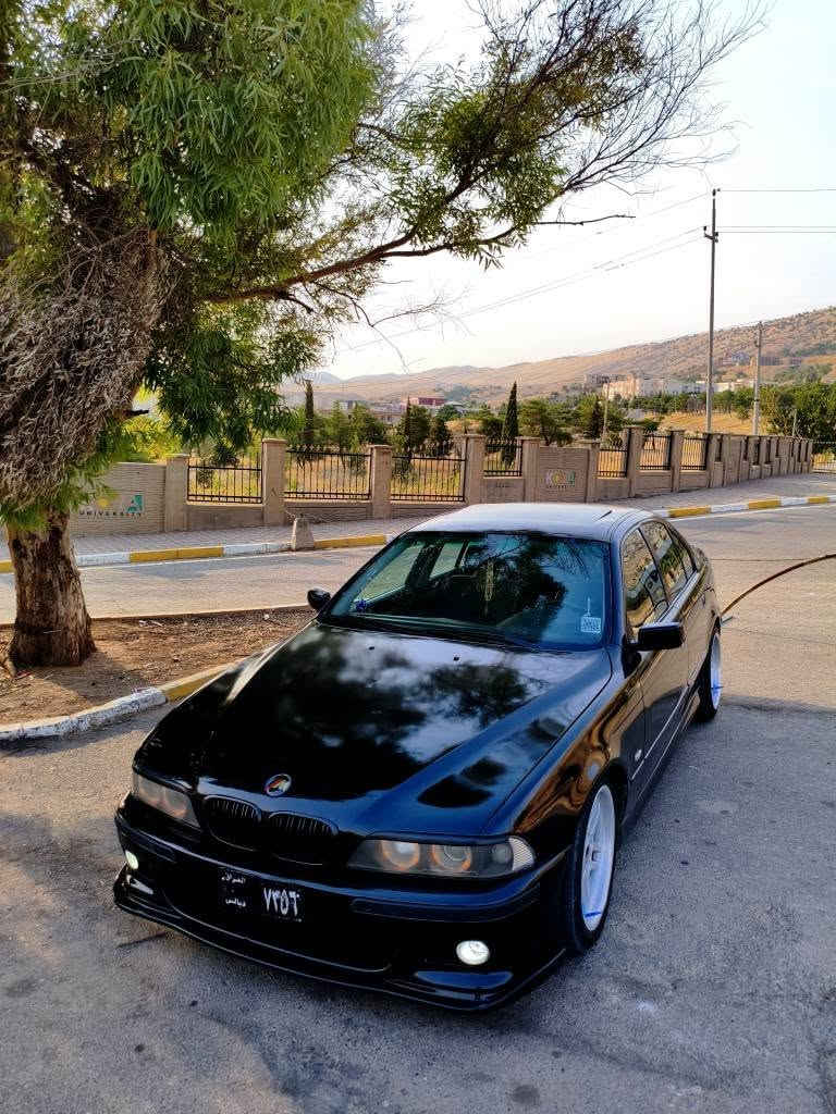 ماشاء الله له ماڵی هەموو لایەک
🦅BMW/1998/528Ai🦅
ئاڕم دهۆک ماڵی مەدەنی بەشەرت 
شتی جوان و راقی دانسقە لۆک لۆک 
دەحەمی پێشو دواوەی M لۆک سەیارەکە کامل M
تەبرید بەشەرت 🥶
گەرمی بەشەرت😰
سڵایت بەشەرت دەحمو لێدراو موسو بڕاوە بەشەرت  بەگ لایت شکڵ لید لایت ناو ڕەش 
کارەبای بەشەرت پێشو پشتی بەشەرت دەبلو دارو بەردی بەشەرت هەتا بڵیی نەرمو خؤشە /هەیکەلیکی هەتا بڵیی جوانو رێکی هەیە 
 گێرو مەکینە بەشەرتی ١٠٠ فیتەر  دوکەڵو بوخار بەشەرت/ 528Ai تاک دیجیتاڵ زۆر بەقوەتە هەتا پێیپانێی پێی خۆشە  ئؤفەری ژێر لاق مازبوت بەنزین زۆر کەم دەخوا /کامل سێرفز کراوە/پلاک نۆزڵ مەسفی فیت پەمپ ڕۆنی گێڕو مەکینەو ئەکسلی تازەیە   کوشن جڵدی ڕەشە زۆر جوانە شاشە ئایپادە /  ناوی لە دەرئ جوانترە  
سەیارەکە پێویست بە وەسف ناکا 
دەحامی بۆ دەحامی بەشەرت لە رەسمەکان جوانتر نەبو هەقی رێگات حایدی من لە ماڵەکەی خۆم بئ منەتم 
هەمو شتێکم بە وازحی بۆ نوسیوی  
نرخەکەشی 45 گەڵاو محامەلەیەکی برایانە 
گۆرینەوەش ناکەم تەنها بە پارە 
ئەوەش ڕەقەمی ساعێبیتی تەلەفۆنی بۆ بکەن 

***********
*********** أربيل, العراق
