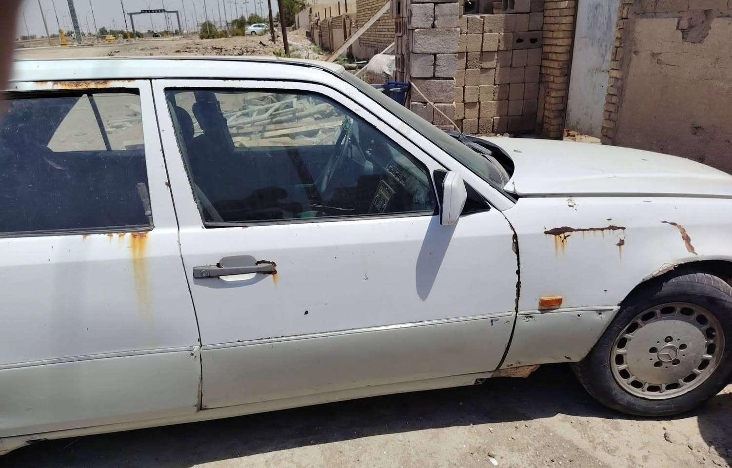 🚘 #سيارة_للبيع
مرسيدس 300 (دب) – موديل 1988
📍 الموقع: #العمارة
📞 للاستفسار والشراء: ***********
***********
📋 مواصفات السيارة:
النوع: #مرسيدس 300 (#دب) صالون
الموديل: 1988
اللون: أبيض
التسجيل: بغداد / خصوصي (حرف و)
الحالة: #مـــــــوازي
⚠️ ملاحظة: السنوية منتهية الصلاحية منذ 2021/2/22
