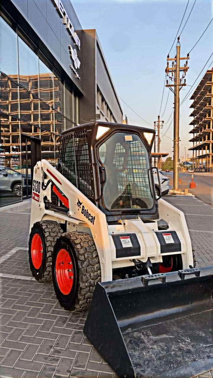 🚜 بوبكات للبيع
🔹 الحجم: S130
🔹 الموديل: 2011
🔹 مانيفست
🔹 أصلي وعلى مواصفات الشركة
🔹 ما عليه أي تعديل
🔹 مكفول بكل شيء
🔹 السعر: 153 ورقة
🔹 الموقع: أربيل

📞 واتساب: ***********
