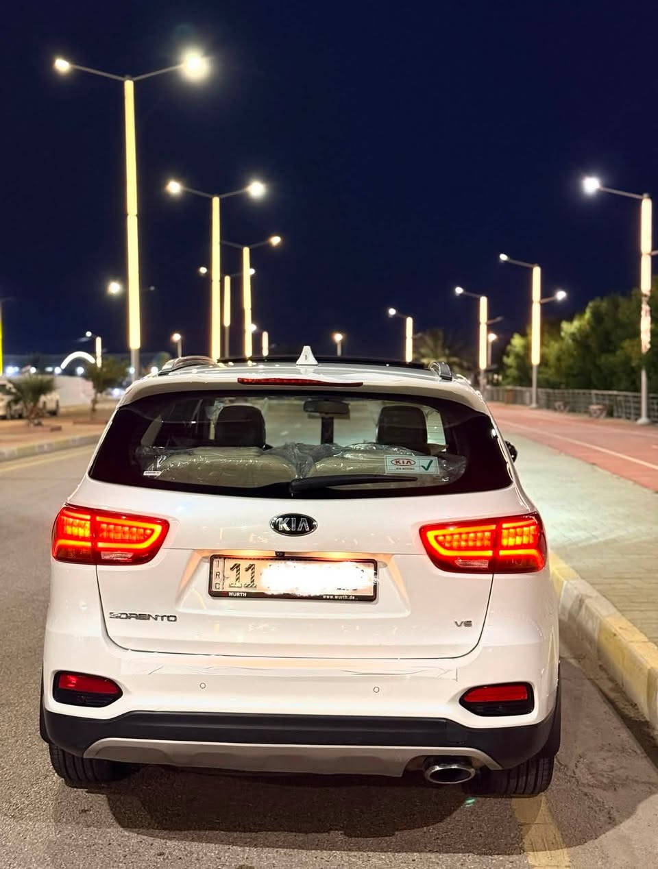 🚘 سورنتو 2018 — شكل 2020
🔹 خليجي 1/1 — فول مواصفات
🔹 محرك V6 سلندر
🔹 ماشية 68 ألف كم حقيقي وقابلة للزيادة
🔹 السيارة مأخوذة من الزيرو وعلى وضع الشركة
🔹 مكفولة كفالة عامة من كلشي
🔹 بونراما + بصمة تشغيل
🔹 كشنات كهرباء 2
🔹 كشنات جلد لونين + خط برتقالي، وبعدهن بالجيس
🔹 صندوق كهرباء ⚡️
🔹 حساسات + كاميرا خلفية
🔹 تحكمات ستيرن
🔹 ويل كروم
🔹 هندبريك بالرجل
🔹 فول مواصفات السورنتو المعروفة

🛠️ السيارة حيل جديدة وعلى وضع الشركة

* ما داخلة صيانة أبد
* ما مفتوح بيها حتى برغي
* كير ومحرك وكشر كفالة
* لا بارد ولا صبغ
* تخم تايرات جديدة، متبدلة قبل كم يوم ولأول مرة
سياره بعدها بلزكات شركه 
📄 رقم بغداد دولي جديد
هزة وسنوية جدد
تحويل مباشر

💰 السعر: 237
وبيها مجال بسيط للشراي

📍 العنوان: الرمادي

📞 للاستفسار: ‭***********‬
