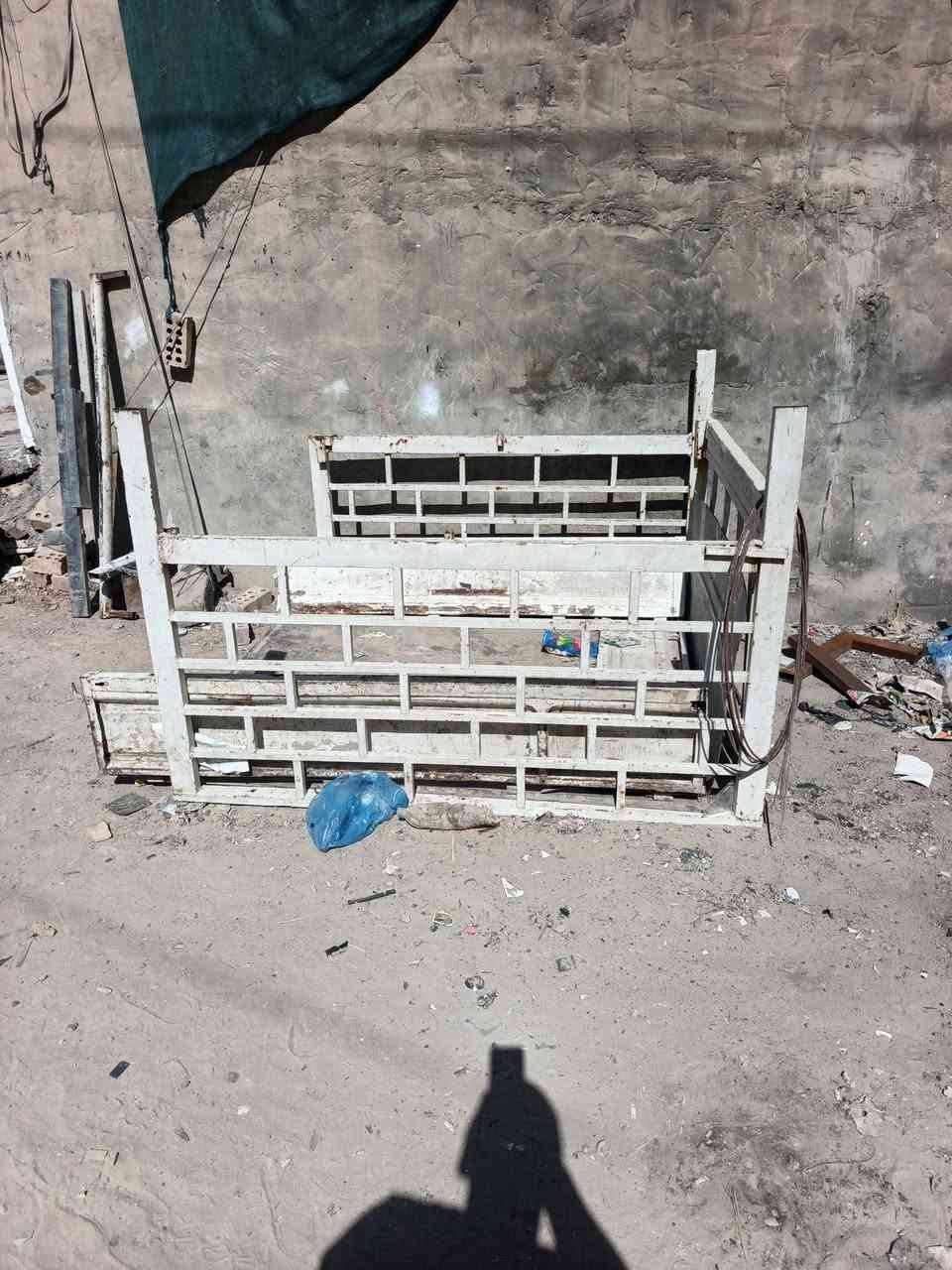 السلام عليكم البيع صفاح، مال كيه، ٥ جنكال،ومحجل، وياهن   مكان سامراء رقم ***********
