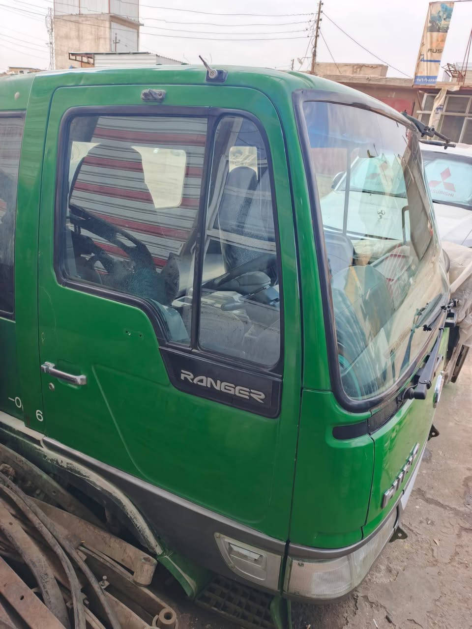 قطع غيار • هينو • النجف الاشرف