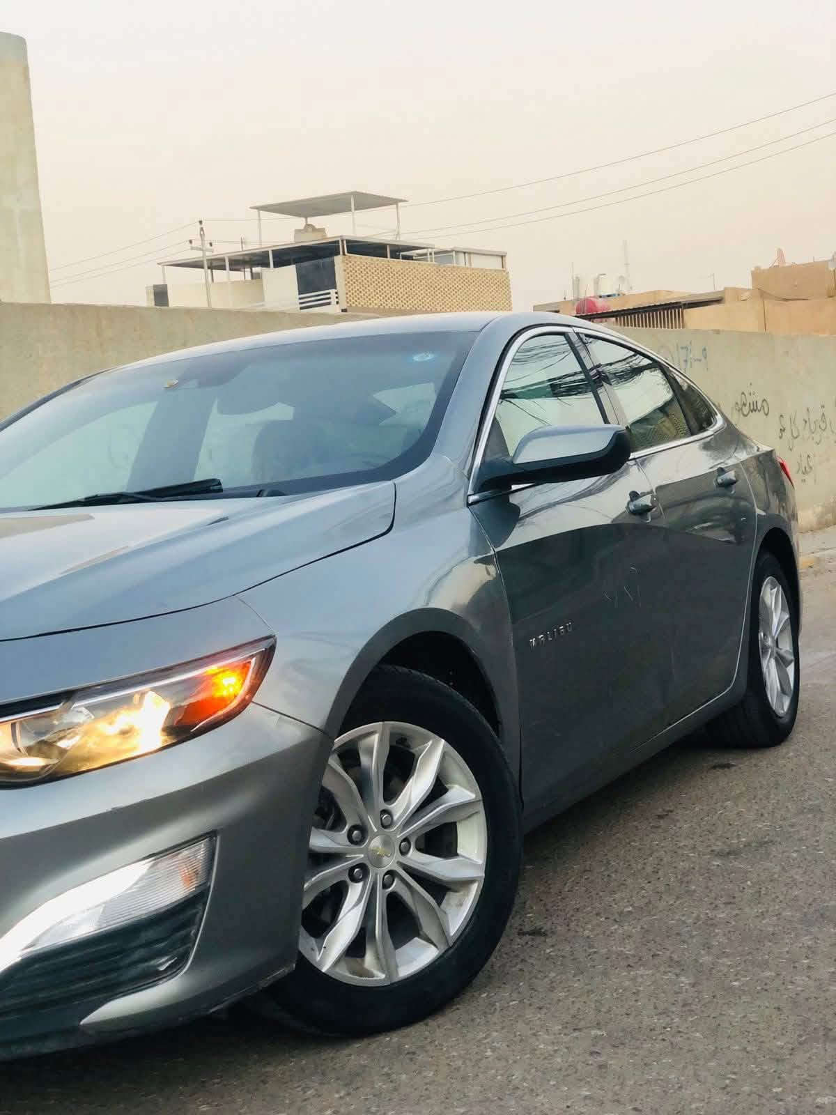 سلام عليكم ماليبو موديل 25 رصاصي توها طابه سيارة ماشية 22زيرو حادث بنيد وجاملغ صور لحادث موجوده وكل تفاصيلها يمي رقم نجف معوقين سدد قصدها تتحول مقدمه 55 ولباقي 3 اوراق بشهر سعر حلو مامحملها *********** مكاني بغداد
