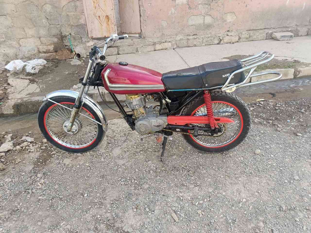 السلام عليكم
سعر 250 
ماطور شغال شرط ولازمو تفيلس 
الغراض جدد مثل ما موضح بل صورة
موشراي لاتدوخني وتدخل خاص 
موقعي موصل ايمن تل الرمان
التواصل علا ***********
