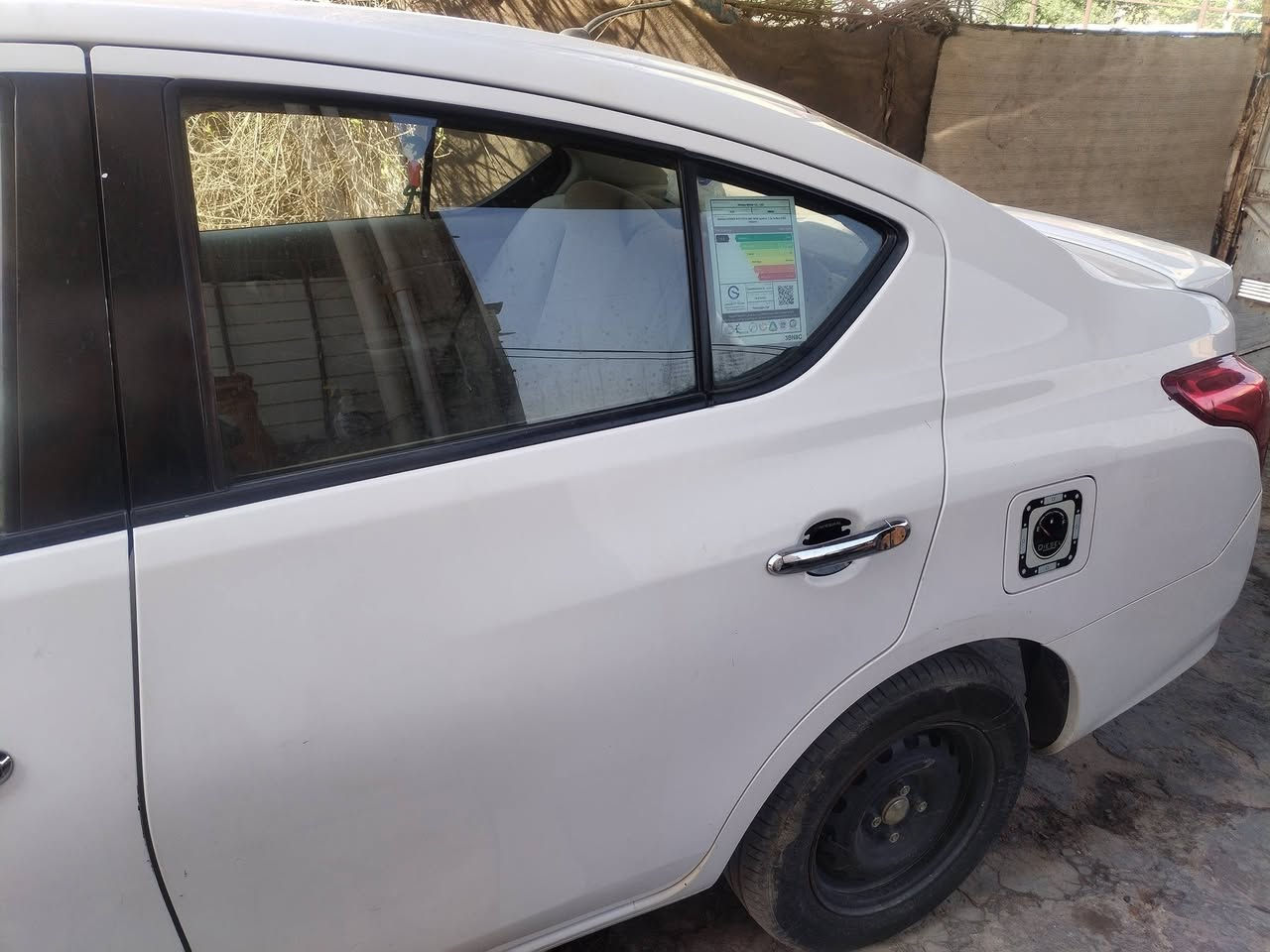 نيسان صني هندي للبيع موديل 2020 ماشية ٩٧الف رقم بغداد دولي تحويل بدون هزة مكفولة من الضربة فقط شخوط بسيطة والمكينة والگير بحالة ممتازة السعر١٠٥ وبيها مجال بسيط رقمي ***********
