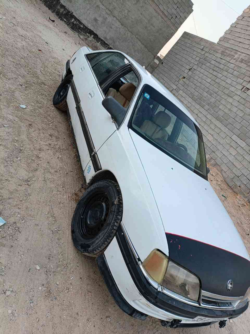 سلام عليكم اوبل اوميكا للبيع 
رقم الانبار دولي سنويه الى 2030 تحويل ثاني يوم موديل 91 تخم تاير غرفه نظيفه صدر خلفي امامي جديد كير اوتو محرك بي تبخير قليل بيها خويس تلكيطات مكاني فلوجه سعر (17)وبيها مجال (***********) عباس الجميلي  حساب راعيها
