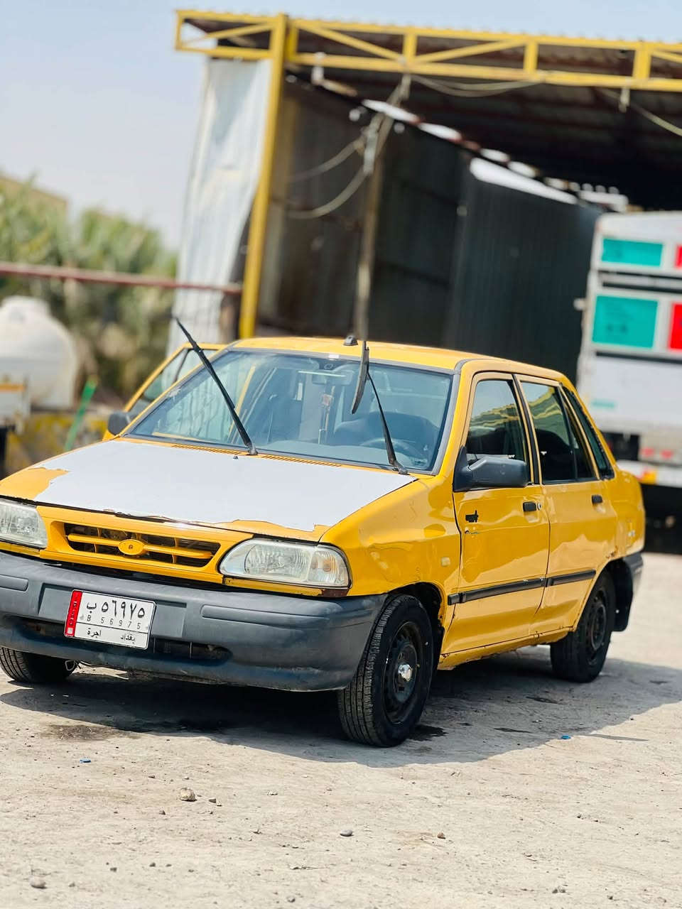 🚗 للبيع: سايبا 2012 (لون أصفر) 🚗
 الرقم والأصوليات: رقم بغداد (مشروع وطني - تداور بأي محافظة)، أصولية وسنوية غير ساقطة، المداورة ثاني يوم مباشرة.
 الموقف المالي: مصفّرة هيئة وغرامات بالكامل.
 المحرك والكهربائيات: إدامة حديثة للمحرك، كهربائيات فول كاملة (إشارات، لايت عالي وناصي، بك لايت).
 الحدادية والإطارات: حدادية جديدة، ديسكات وفلنجات جدد، باتري جديد ماركة معروفة (مشدود قبل أسبوع)، وتخم تاير جديد.
 البودي والشواصي: شواصي معمرة شغل مضبوط وعلى الفحص والمعاينة، البودي بيه طخات بسيطة جداً وغير مصلحة لبساطتها.
 الحالة العامة: السيارة جاهزة وما ناقصها أي شيء.
💵 السعر: 24 ورقة (وبيها مجال للشراي الجاد)
📍 المكان: النجف الأشرف - المناذرة
📞 للتواصل (واتساب أو ماسنجر): ***********
