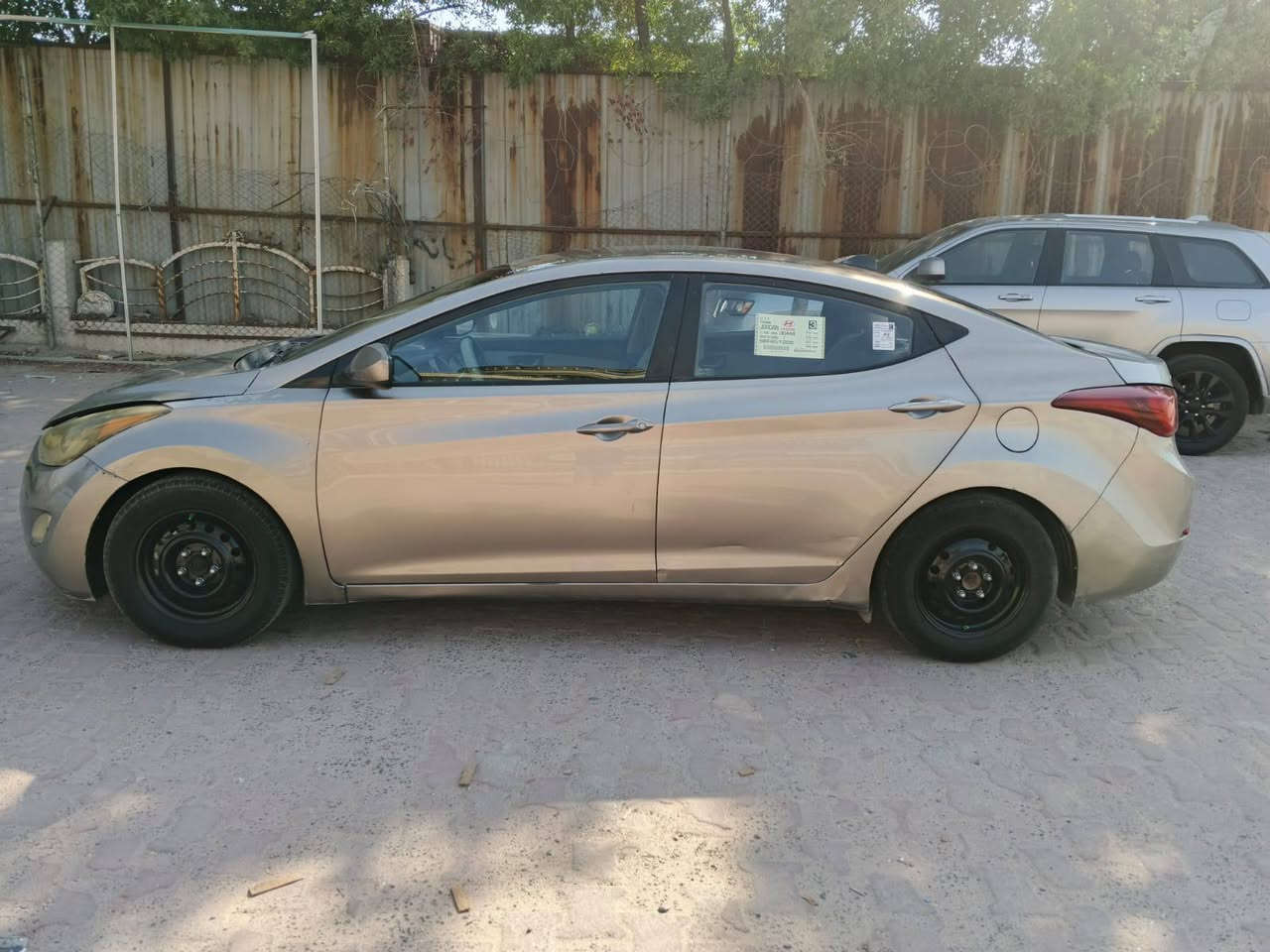 سلام عليكم النترا موديل 2016 سياره وارد امريكا جاملغ ايسر امامي بدون دواخل مكينه 1800 دوش صدر امامي خلفي جدد تخم تاير تبريد ثلج بدون نقص بيها ثلاث قطع صبغ اثر جراد مناقصه شي السعر 88 اوبيه مجال بسيط مكان السياره بغداد رقم الهاتف ***********
