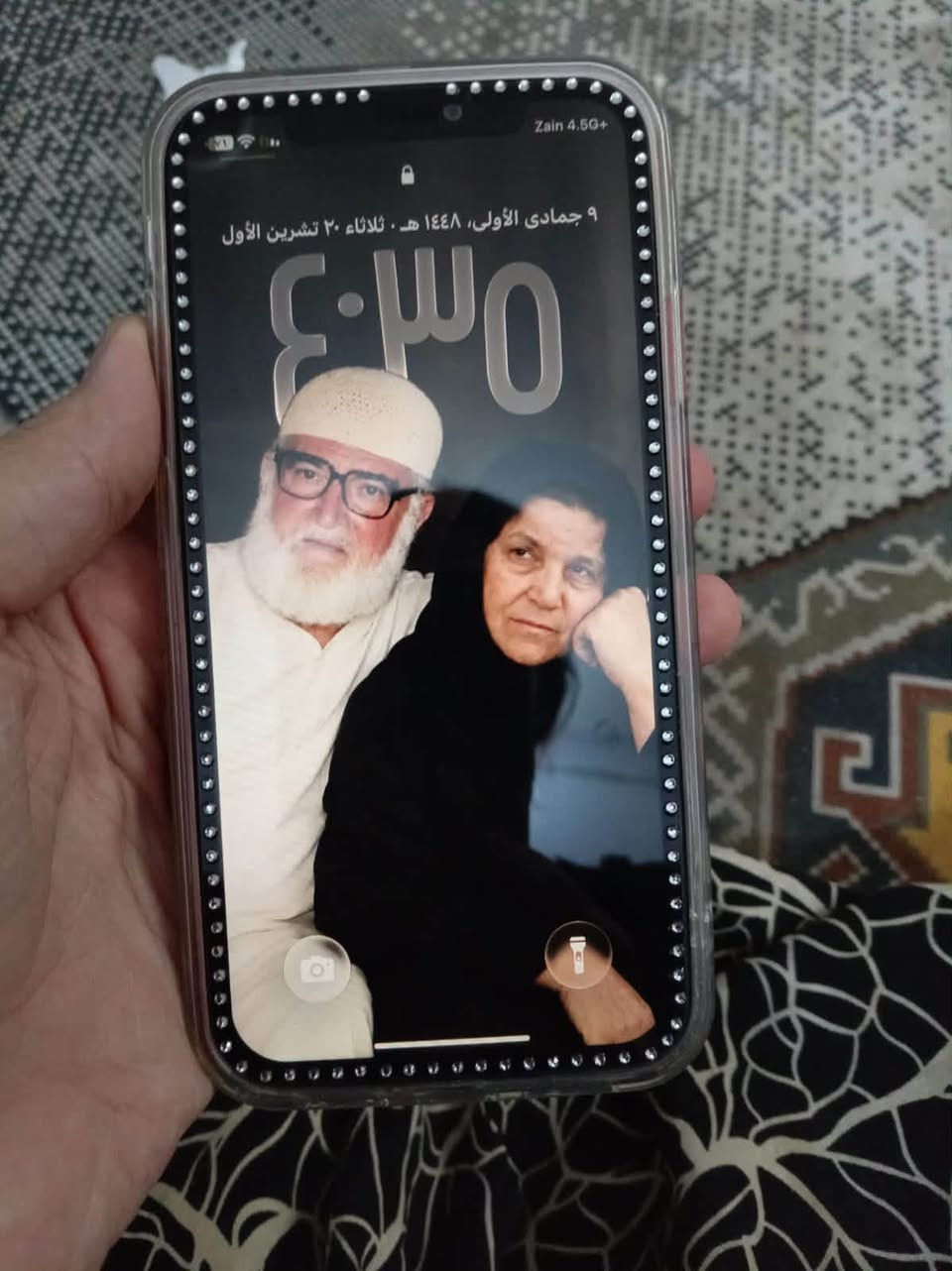 ايفون • للبيع • واساب
