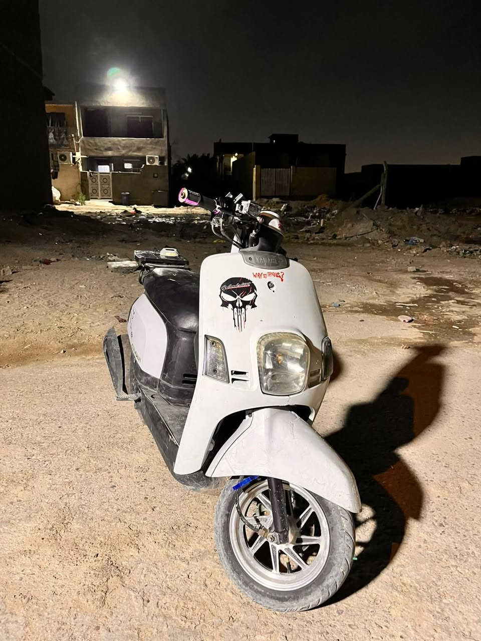 سلام عليكم دراجه للبيع بوليس موديل 2010نوزل خطين 49بلادي سعر 500وبيه مجال قليل تواصل واتساب ***********
