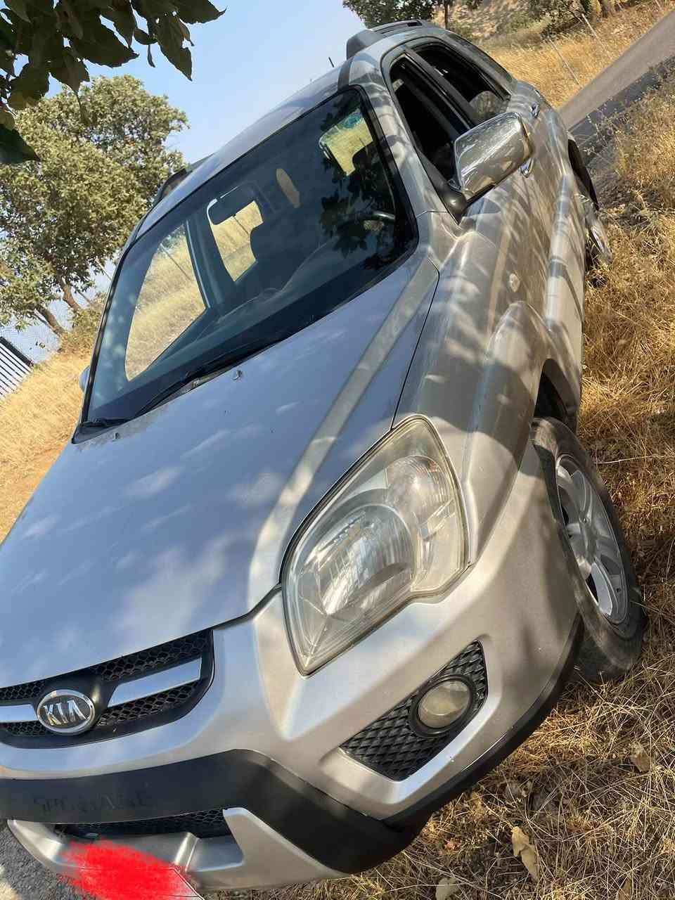 کیا سپۆرتاج ٢٠٠٩ 
گێڕ و مەکینە بە شەرت
تەنیا دەرگای دواوەی بۆیاخە بێ داخلی
سەیارەکە بێ ڕەقەمە و پاکانەی یاسایی مروری سۆرانی هەیە کێشەی مەدەنی بە شەرتە
بێ تعدیل
نرخی ٧٥$
بۆ پەیوەندی //***********
شوێن مێرگەسۆر مرغصور, أربيل
