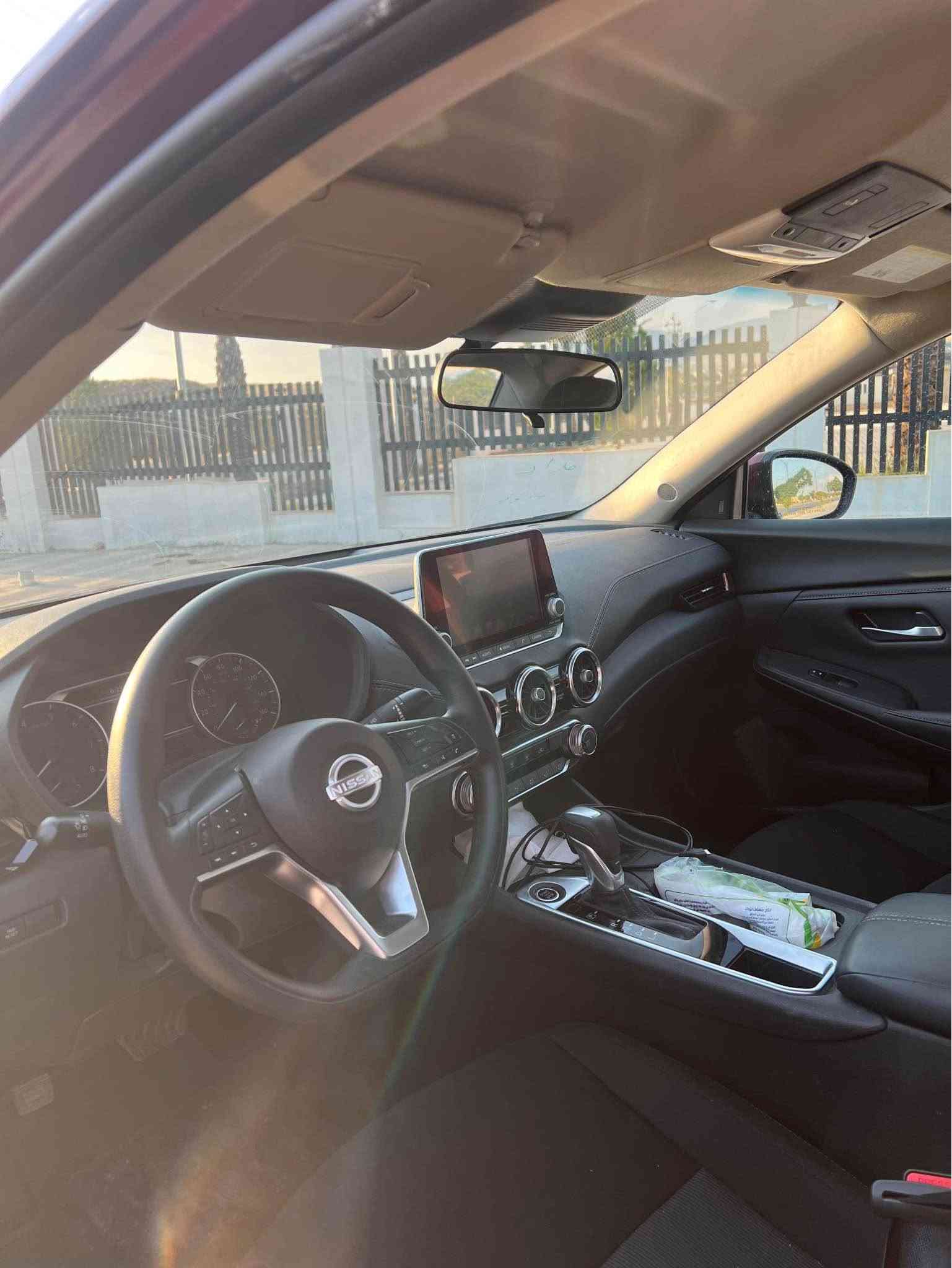 ***********
Nissan sentra 2025 SV 
بولند سبوخ  بي داخلي 
سقف ٢ بوست دعديل 
گئر مكينه شه رت 
شرط  رقم كرن 
فحم رادار شرت 
سعر فول فول مناسب
*********** اكر, نينوى
