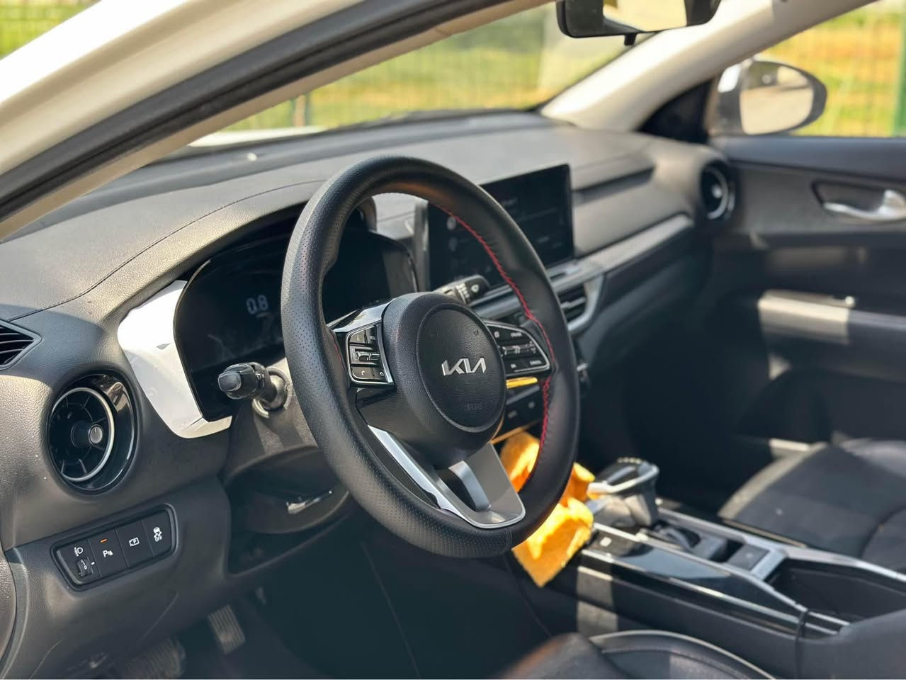 🚘 Kia K3 2024 | فول مواصفات 🔥

💵 السعر:  138$ 

━━━━━━━━━━━━━━━━━━

🔰 معلومات السيارة
🚗 النوع: Kia K3
📅 الموديل: 2024
⚙️ المحرك: 1500 CC (4 سلندر)
🪪 الرقم: أربيل
❤️ الداخل: جلد أسوزز

━━━━━━━━━━━━━━━━━━

✨ المواصفات
✔️ فتحة سقف
✔️ فرش جلد فاخر
✔️ 6 Airbags
✔️ شاشة لمس + كاميرا خلفية
✔️ بصمة تشغيل + بصمة أبواب
✔️ مكيف Touch
✔️ تحكم بالمقود
✔️ Full LED
✔️ مرايا كهربائية طي
✔️ حساسات 360°
✔️ مانع انزلاق (TCS)
✔️ Auto Hold
✔️ Electronic Parking Brake (EPB)

✔️مثبت سرعه  

━━━━━━━━━━━━━━━━━━

📍 الموقع: النجف 

📞 للاستفسار :
*********** النجف, العراق
