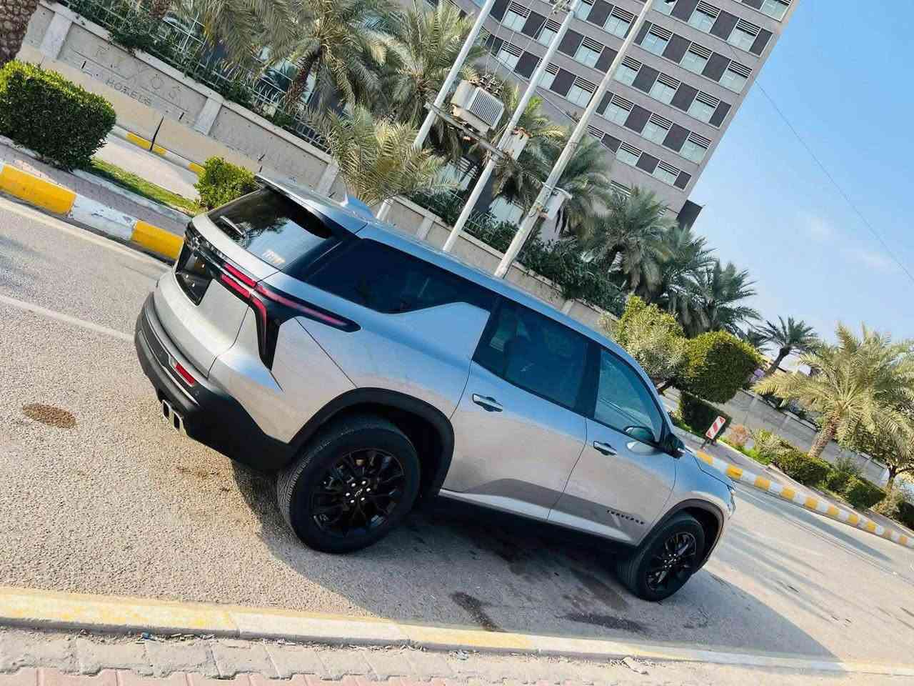 ترافرس 2024 حره بدون رقم تترقم اي محافظه 
تبديل جاملغ 
ماشيه 3 الف 
السعر 270 ورقه مجال بسيط
عنواني ميسان *********** مهندس حيدر
