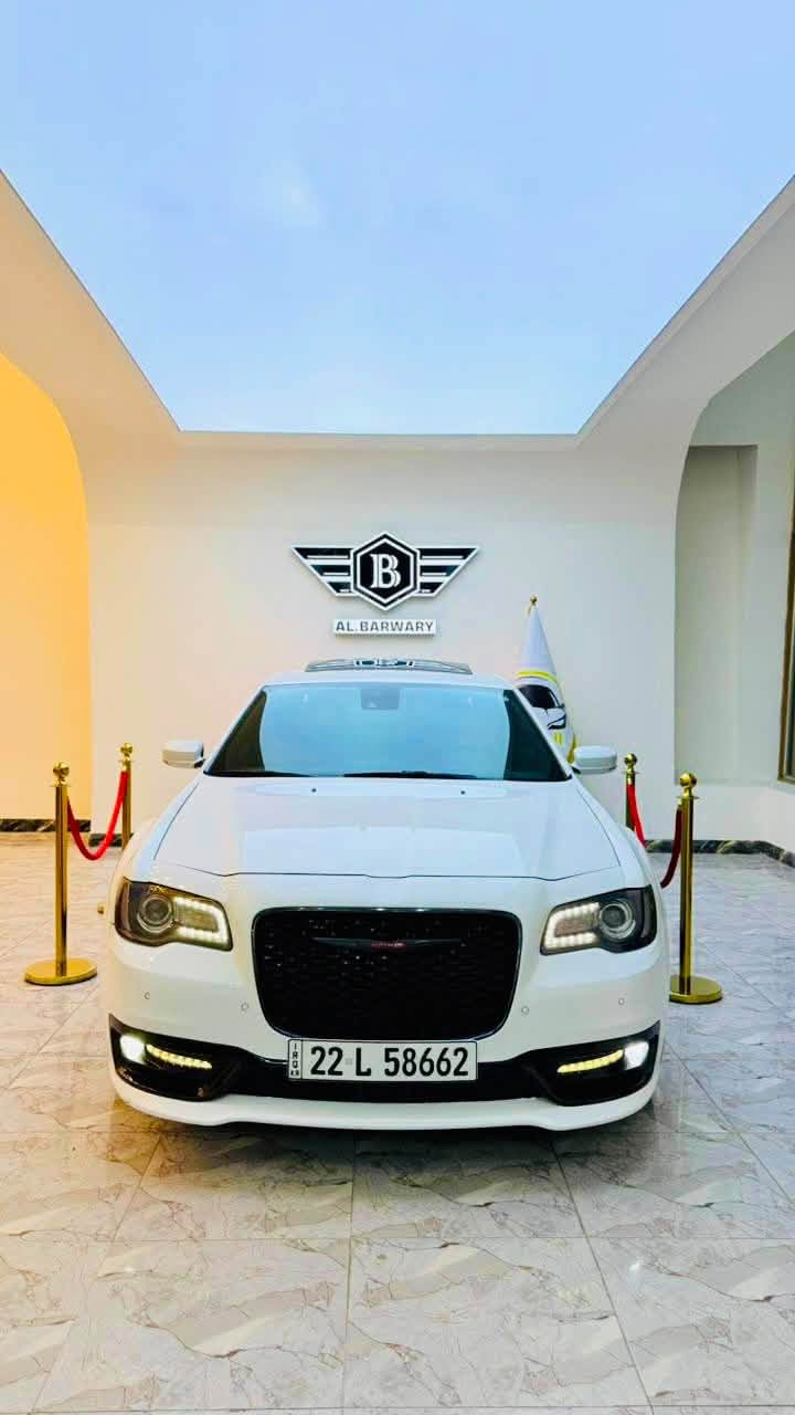 كرايسلر   اوباما 300S   (ألشايب👨🏻‍🦳⚜️)
الموديل :2021. (كندي ) . 

العداد : 66  mi   . (اخت زيرو) .

المحرك : V6 . 3.6L . 
مرقم أربيل كامل بسمي تحويل ثاني يو

(السياره مكفوله كفاله عامه )

سياره جديده 

الموصفات 

 فول الفول 1/1 

المواصفات :

ردار امامي 

ردار جانبي 

* الواجهة الأمامية SRT. 

* پانوراما . 

* رادار مع مانع تصادم . 

* نقطة عمياء . 

* حساسات امامية . 

* مصابيح امامية زنون مع LED . 

* ويل قياس 20 أنج . 

* حساسات خلفية . 

* شاشه كبيرة مع نظام ملاحة نفكيشن GPS .

* سستم صوت الپاين مع سماعات بريميوم .

* مقصورة الركاب من الجلد الفاخر .  

* مقاعد أمامية كهربائية عدد 2 . 

* ذاكرة لحفظ وضعيات الجلوس (ميموري) . 

* مقاعد أمامية تبريد وتدفئة . 

* مقاعد خلفية تدفئة . 

* تشغيل عن بعد . 

* ستيرن كهربائي . 

* تدفئة ستيرن . 

* محدد سرعة . 

* تلفون بلوتوث . 

* كاميرا خلفية .

* مرايا متحسسة للاضاءة العالية .

* كير شفتر بالستيرن . 

* دخول ذكي (بصمة) .

رقمي ***********
