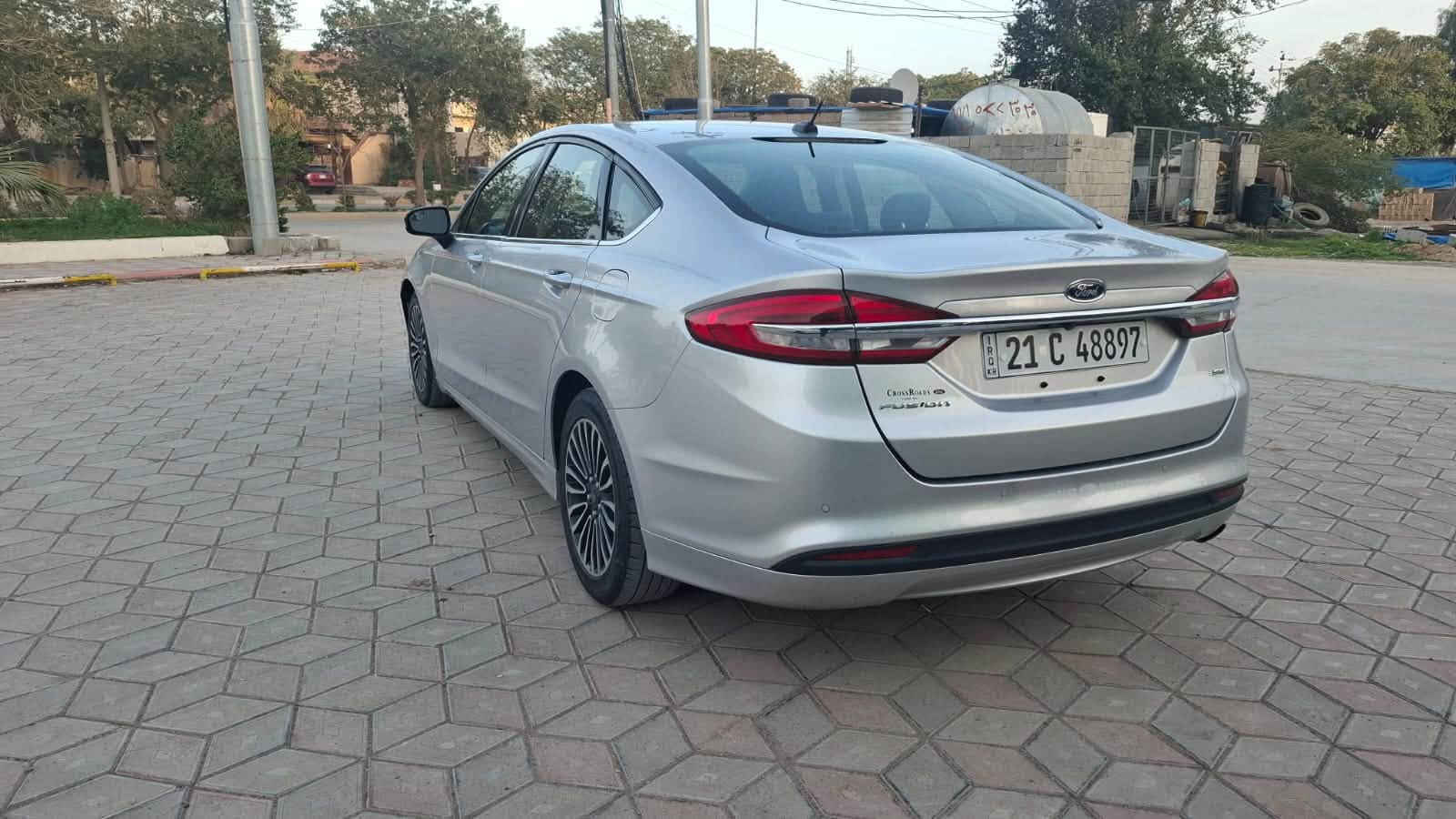 فورد فيوجن ٢٠١٧ محرك ٢٥٠٠ ماشيه ٧٠ ميل سياره حلوه نظيفه مكاني بغداد ***********
