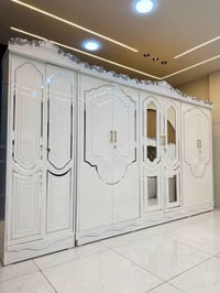 غرفة نوم • مودرن • خامات متينة