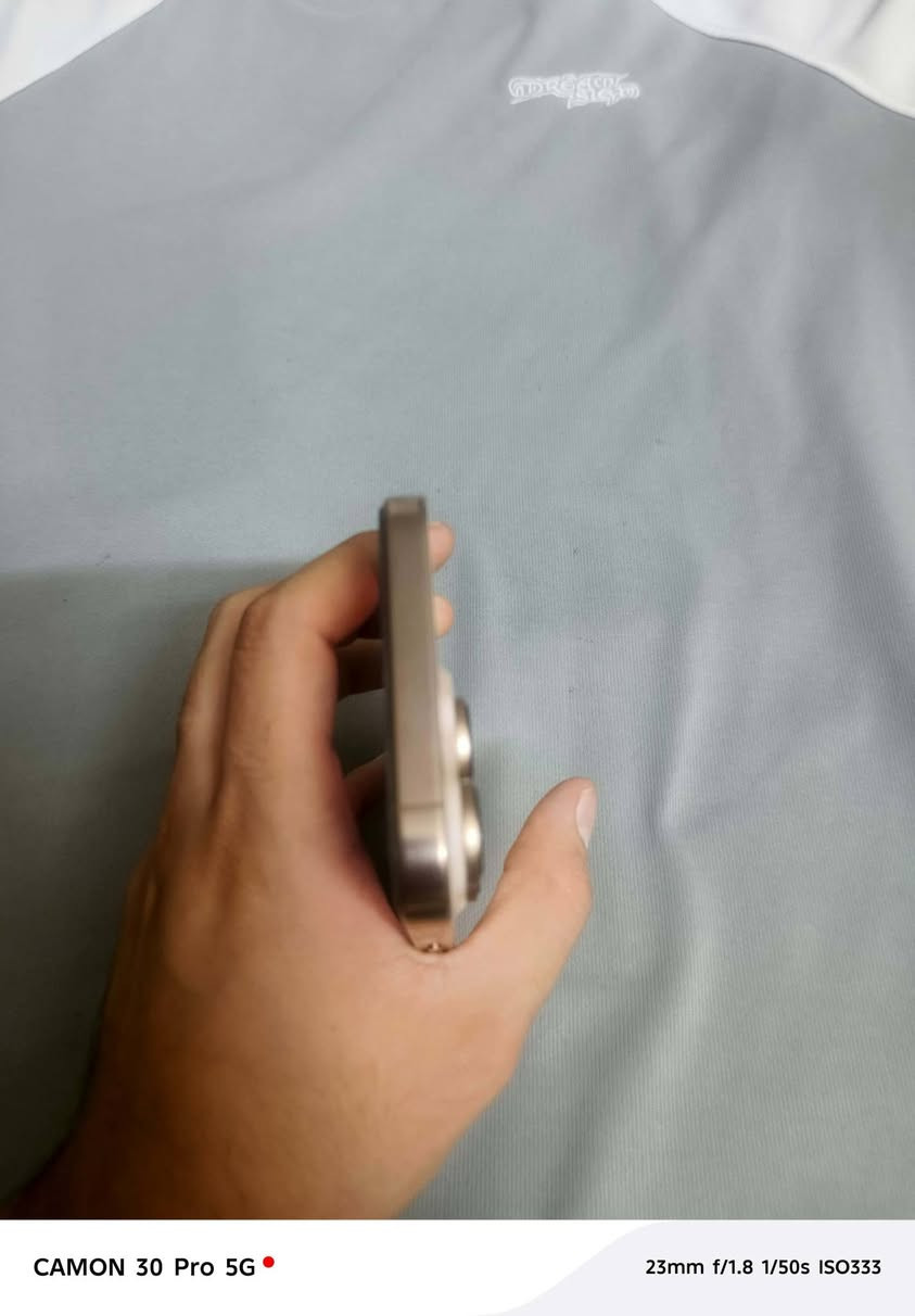 سلام عليكم عندي جهاز ايفون 16بروماكس ذاكرته 256جهاز ماستر جهاز وتر بروف مكفول من كلشي وعل فحص لون ذهبي بطاريته93سعر جهاز مليون280الف عنوان بغداد الحريه الثانيه للاستفسار الاتصال على الرقم ***********واتساب أو عل خاص
