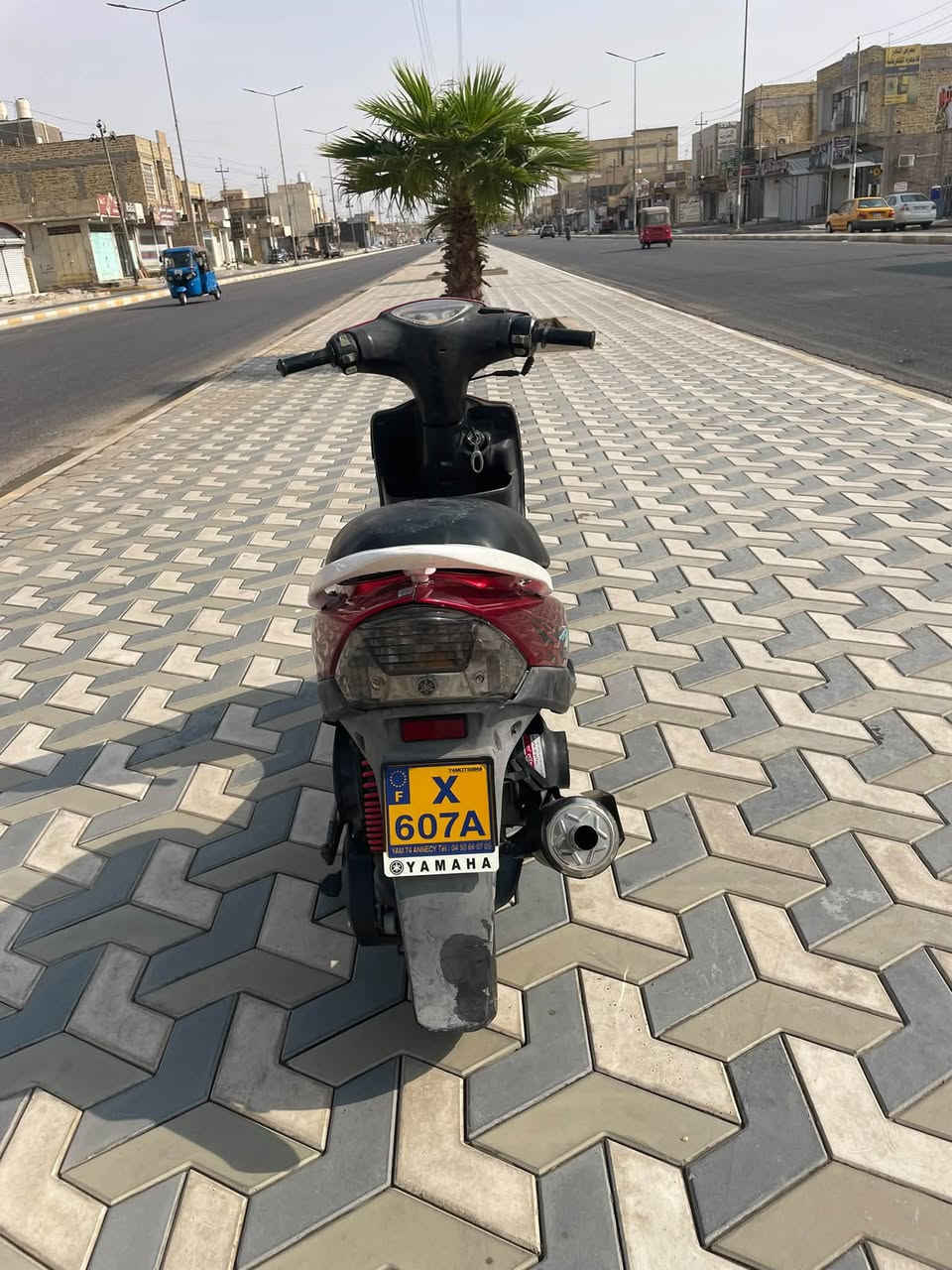 مرححبا
ماكس عدله
كلها بلاد منطول للطول 
مختمه منلايت للبكلايت
وشغاله ع اخر حبايه
دراجه حلوه وعدله. 
سعره ٧٥٠…؟ 
العنوان العرضات فلكة القاضي 
اتصل ***********
