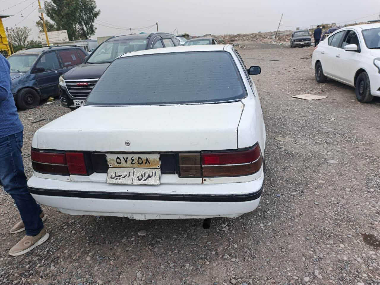 سلام عليكم ورحمة الله وبركاته سياره كورله مديل 92 محرك 1600 سياره دواخلهه كله نضيفات كله السياره بلاد ما بيهه اي نقص لايت شغال ماسحات شغال لايت بيه تدفئه تبريد عوزهه بس غاز السياره ما بيهه اي نقص سعر 35وبيهه مجال بسيط  رقم الهاتف ***********
