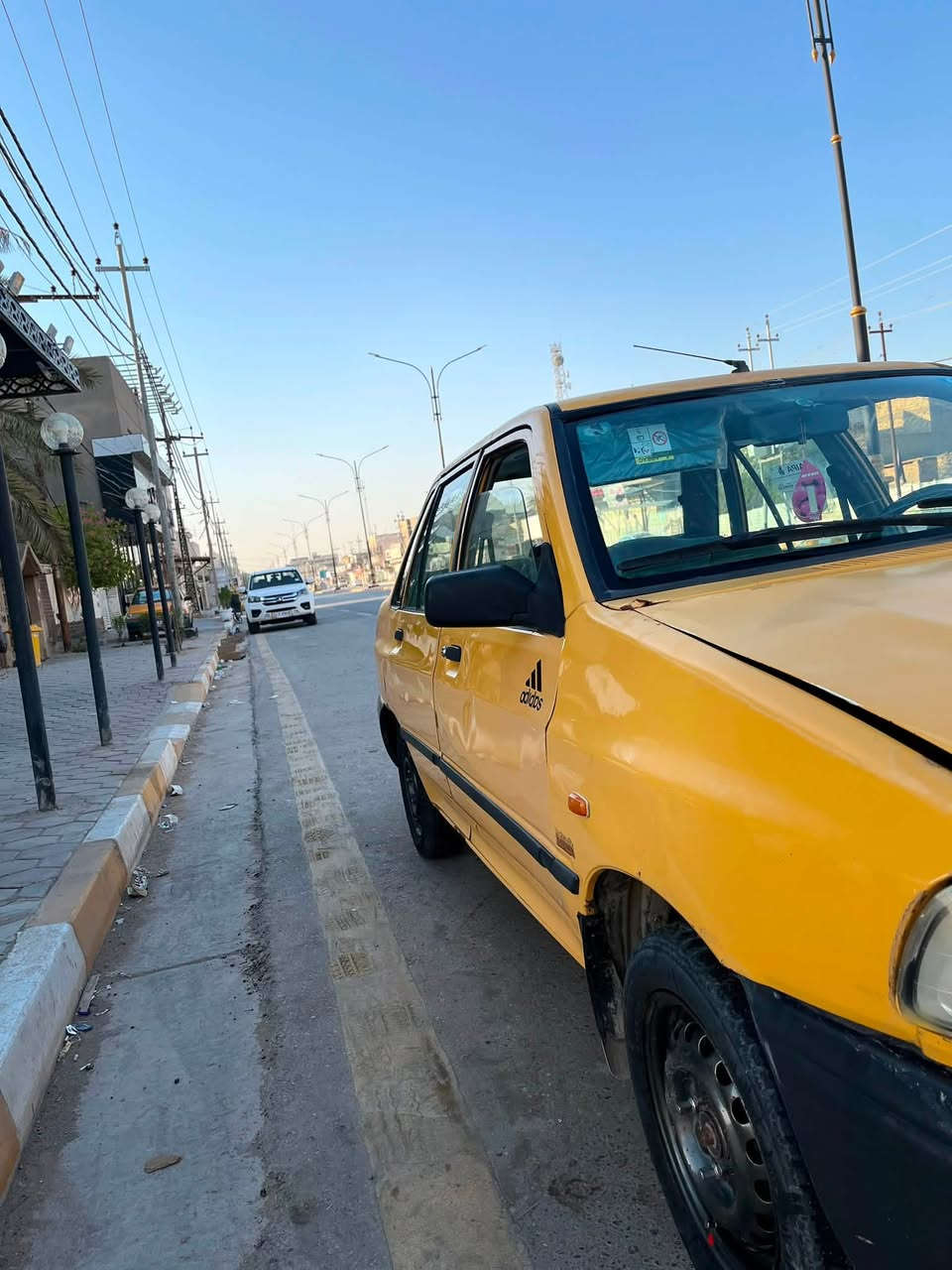 ألسلام عليكم سايبه موديل 11 مكينه كير كفاله صفاحها حلوات رقم جديد والسنويه لل2031 دواخل جديده دوشمه جديده تواير جدد سياره ماناقصها شي ملاحضات بسيطه فقط خياس قليل بيها كلش والباقي اي نقص مابيها غير البنيد طاير مالتها ولامبدله ولا مصلحه على وضعه وراعيها موجود هم هذا رقمي (***********) والشراي يتصل ويشلع عيوني 💙
