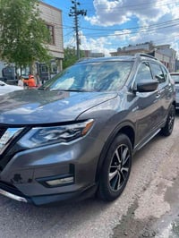 روج SV AWD • ٢٠١٩ • ١٢٠٠٠٠ مايل