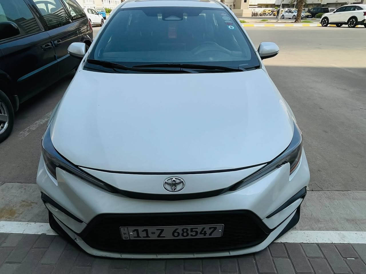السلام عليكم 
كورلا XSE  موديل 2023 لون ابيض صدفي وارد امريكي للبيع حادثها 3 قطع رقمها بغداد هزة وسنوية جدد ممشاها 16 الف من امريكا ماشية الف السيارة كلش حلوه احلى من الصور تحويل مباشر 
مواصفاتها 
فتحه بصمه هاند بريك بصمه اوتو هولد اوتو ستوب شاشه كار بلاي حساس خلفي رادار امامي تحديد مسار رادار جانبي 
كشنات حضن وهواي مواصفات 
السعر 140 وبيها مجال  
للاستفسار *********** 
مكانها العامرية شارع المنظمة
