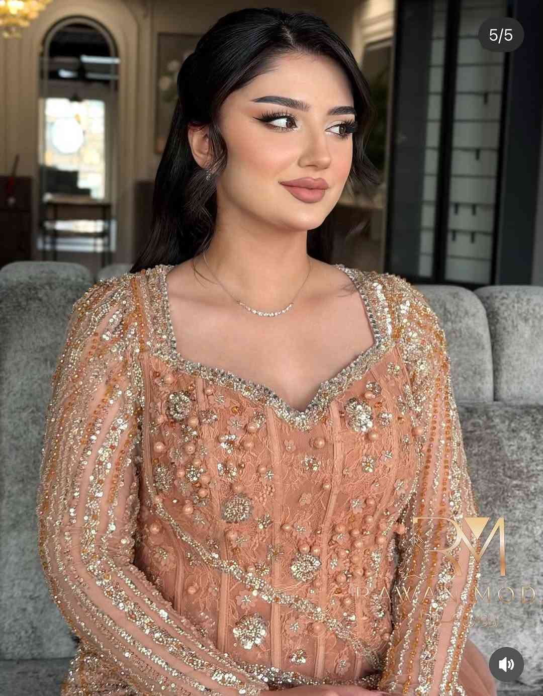 ‎هنا كل ماتحلمين به 🧚🏻
‎ولكن بطريقه مختلفه

‎لێره‌ خه‌ونه‌كانت به‌ دیبێنه
‎به‌لام به‌ شێوه‌یه‌كی جیاواز 💁🏻‍♀️

‎عنوان : كركوك- شارع المحافظة - قرب فندق صنوبر

***********☎️
***********☎️

#rawan #moda #followforfollowback #follow #hawler karkuk slemani model bride bridal bridalmakeup salon makeupartist photography instagood instagram wedding weloveshopping drees dress shoping post reels reelsinstagram

نص مكتوب في الصور:
- RAWAN MODA روان مودا
- 2/5
- RM
- RAWAN MODA
- روان مودا
- 4/5 RAWAN MODA روان مودا
- 3/5
- 5/5
- RAWAN MODE
- روان مود