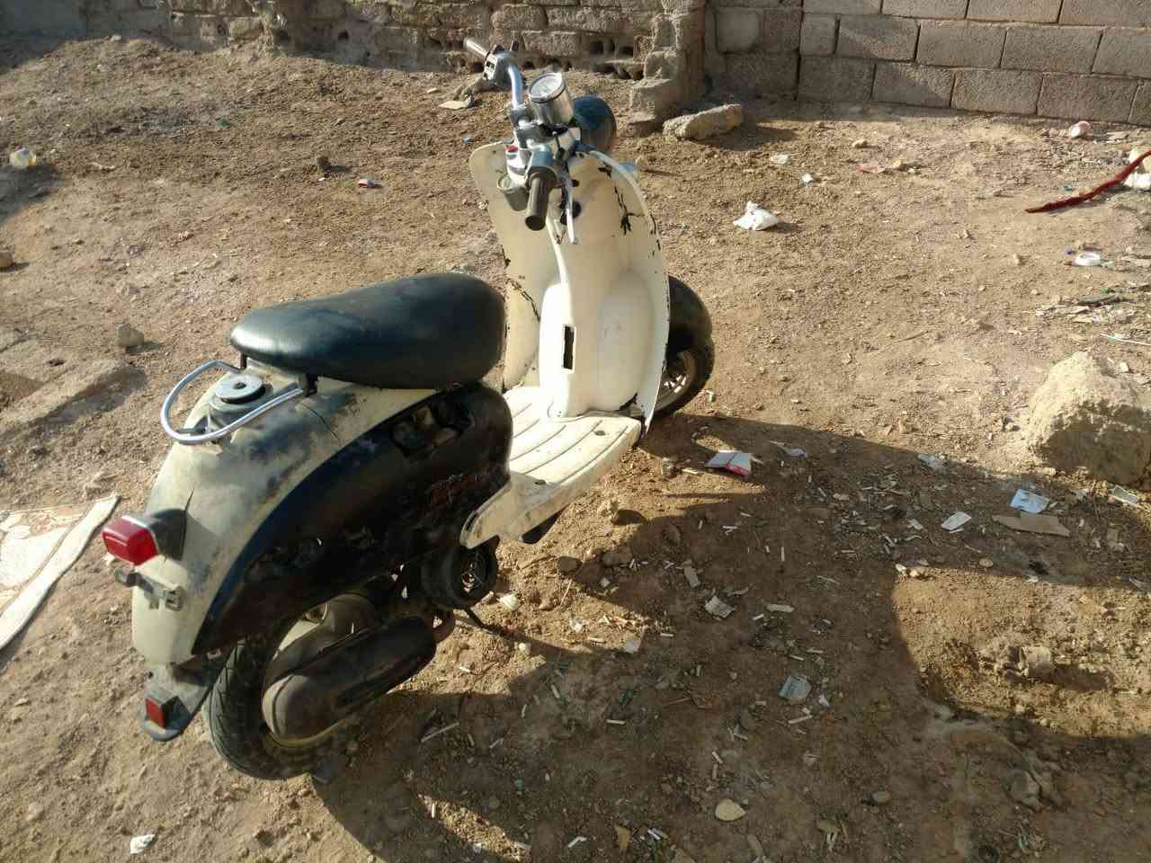 الدراجه عبد الحليم طافي كوم حيديد 90وبيه مجال *********** بدون مكلف لحد يراسل اتصال على رقم او واتساب
