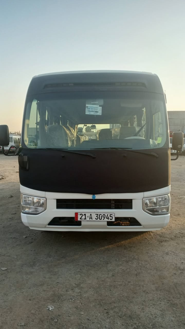 سلام عليكم كوستر للبيع موديل 17 جاهزه الاخير الاستفسار على الرقم التالي ***********

