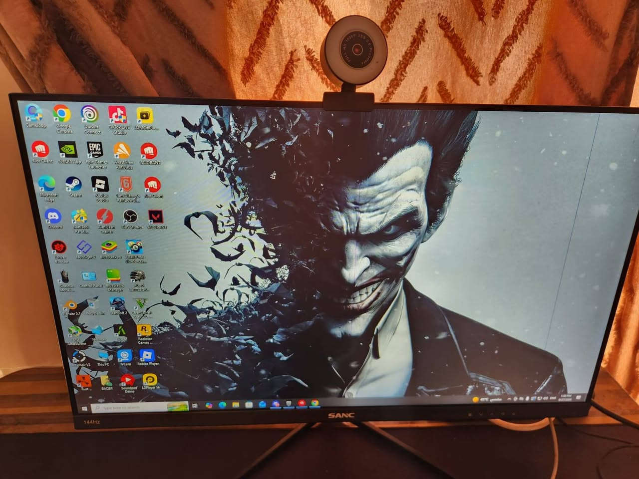 RTX 2080 • R5 3500X • شاشة 165هرتز 24