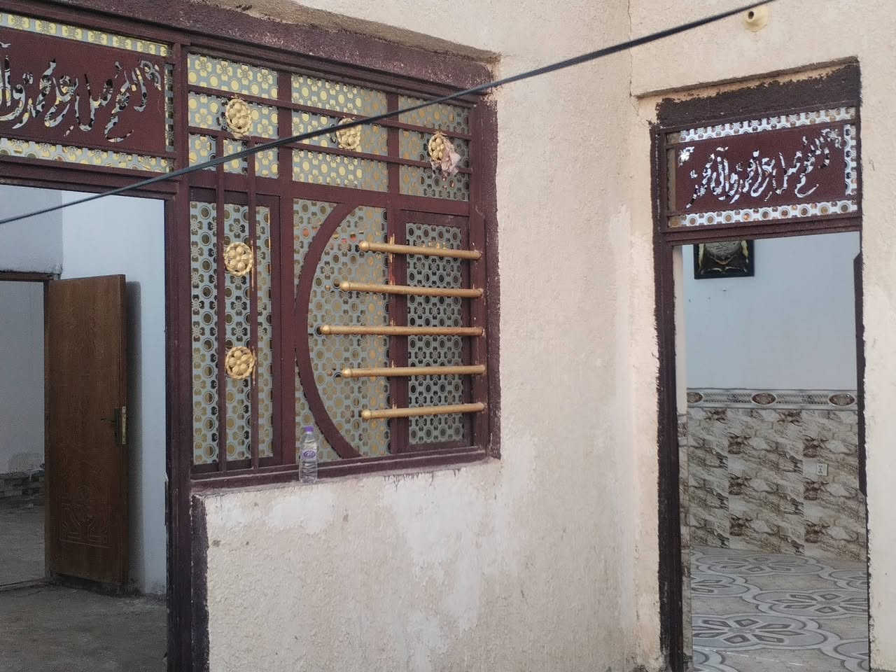 سلام عليكم بيت البيع مساحه 200 متر في شارع زرزور بيت كامل يم المدرسه السعر 28 بي مجال تصل ع رقم ***********
